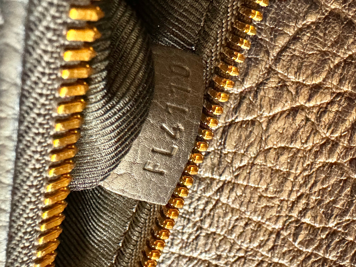 LOUIS VUITTON Volupte Beaute Limited Edition