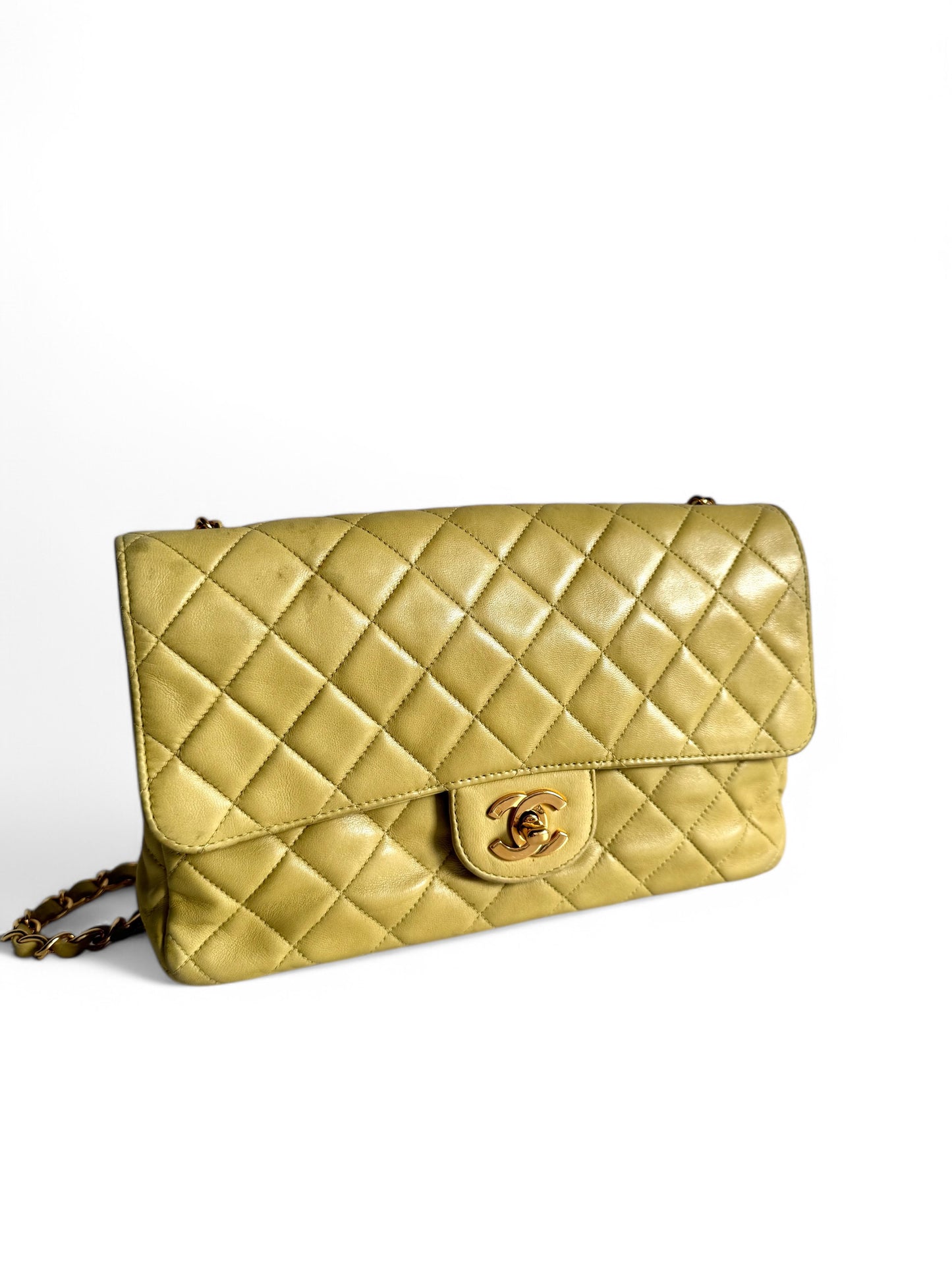 CHANEL Lambskin Classic Single Flap