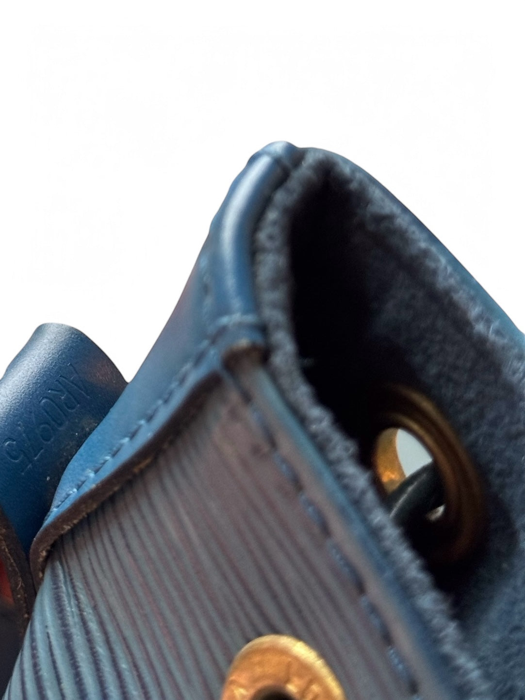 LOUIS VUITTON Epi Petit Noe