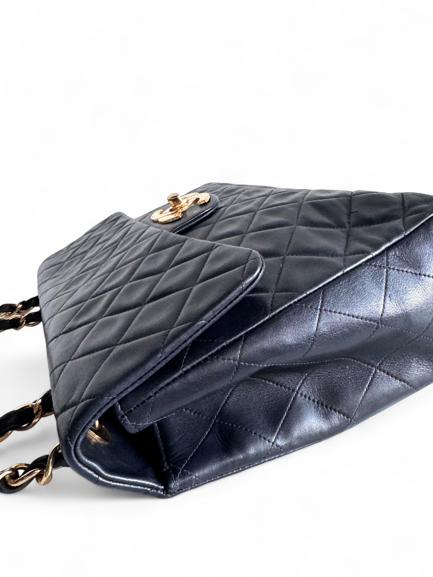 CHANEL Lambskin Quilted XL Jumbo Single Flap Bag