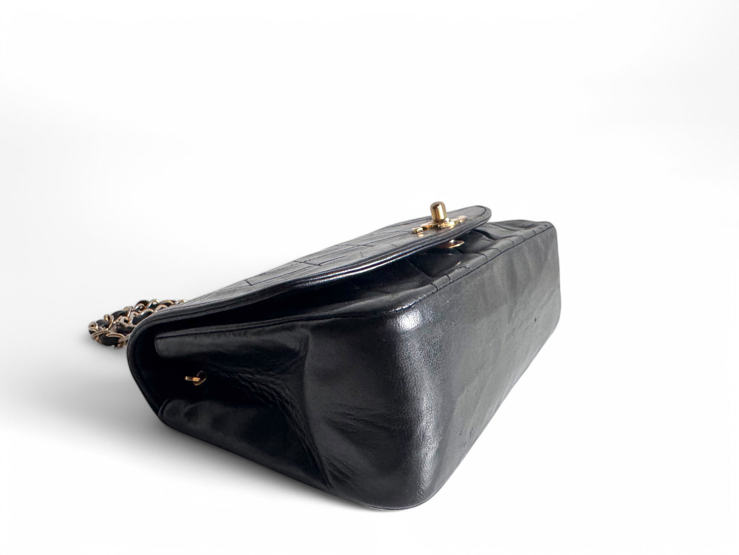 CHANEL Lambskin Diana Small Single Flap