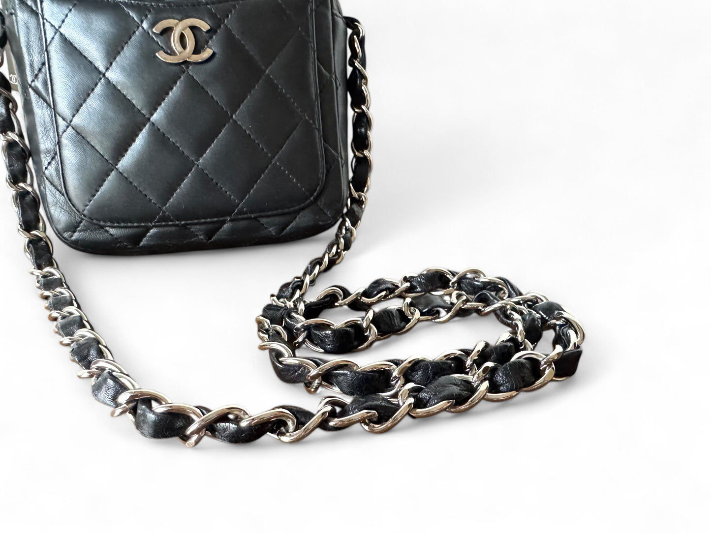 CHANEL Lambskin Quilted Crossbody