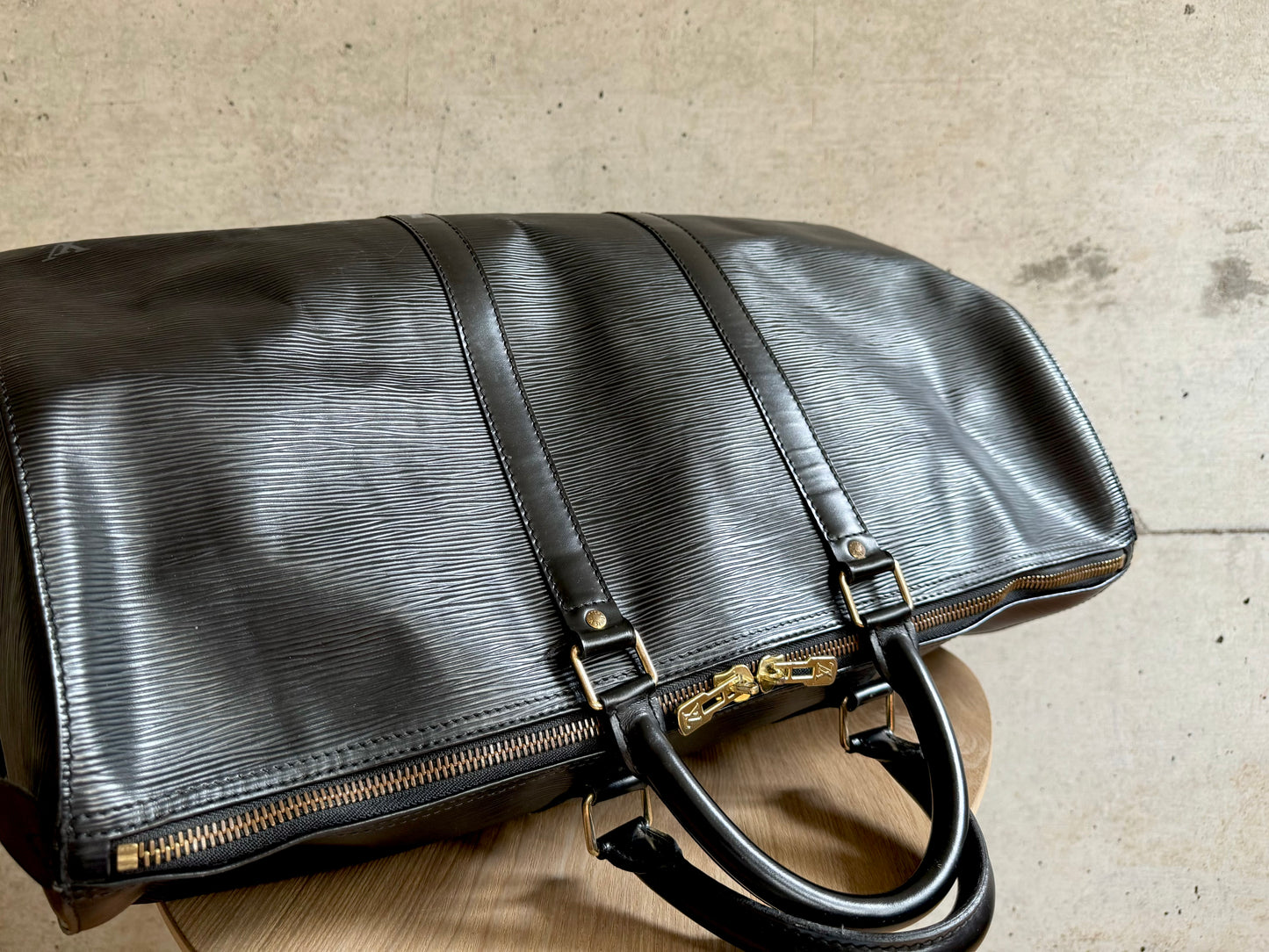 LOUIS VUITTON Epi Keepall 50 Black
