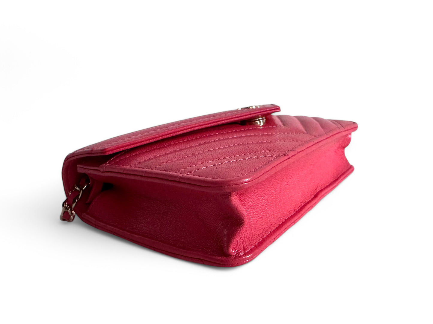 Chanel Chevron Statement Wallet On Chain