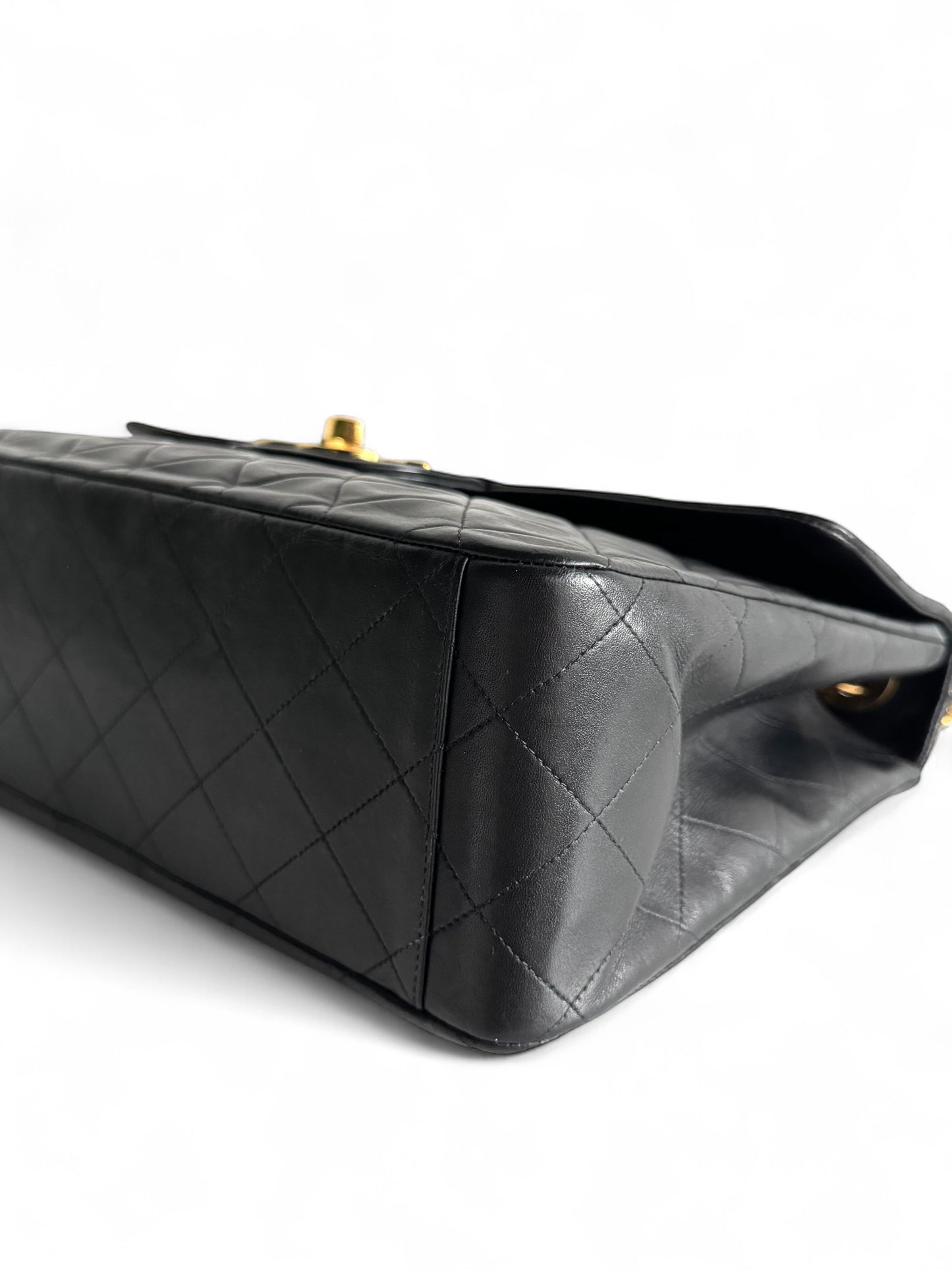 CHANEL Lambskin Quilted XL Jumbo Single Flap Bag