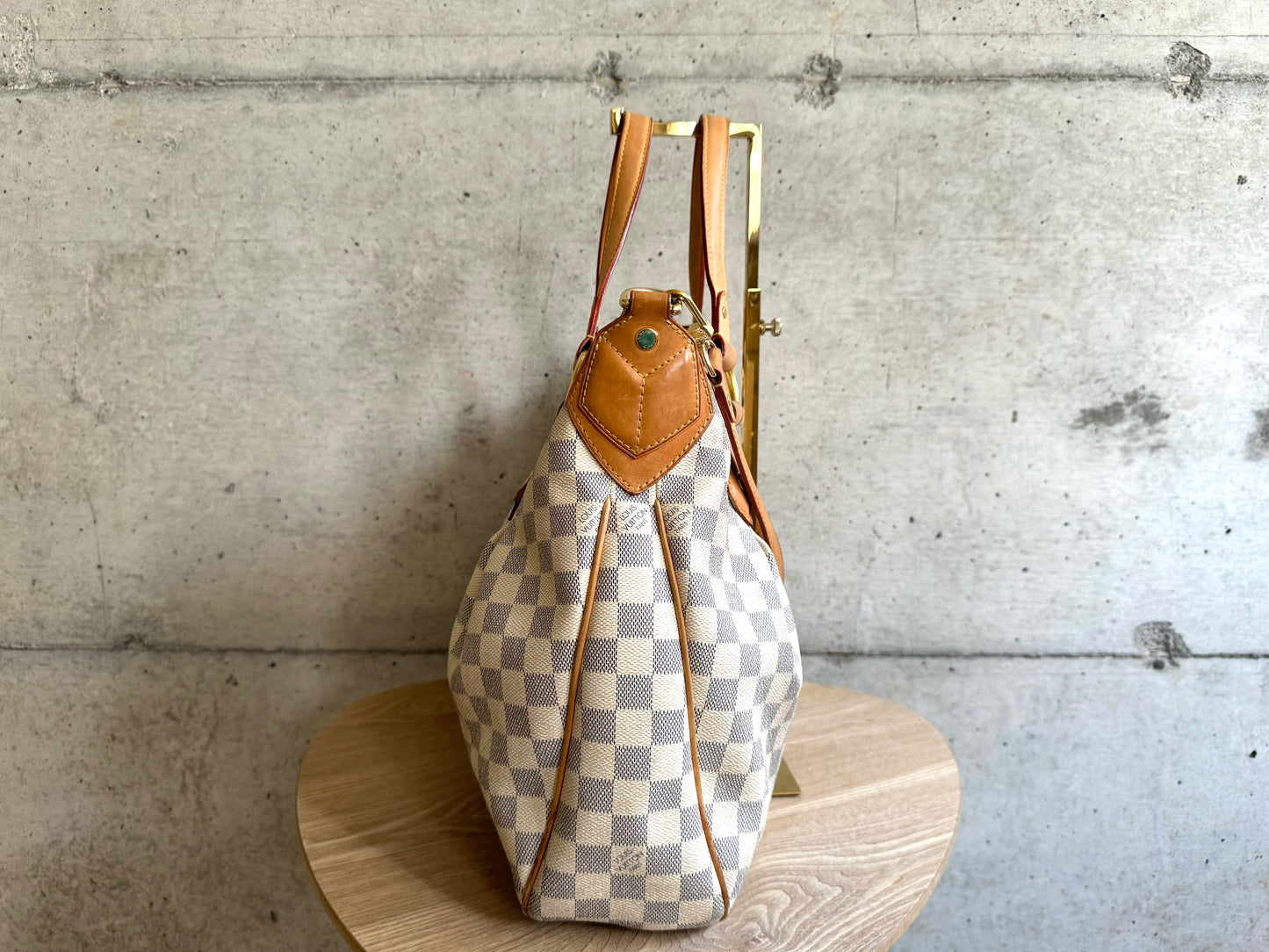 LOUIS VUITTON Damier Azur Evora MM