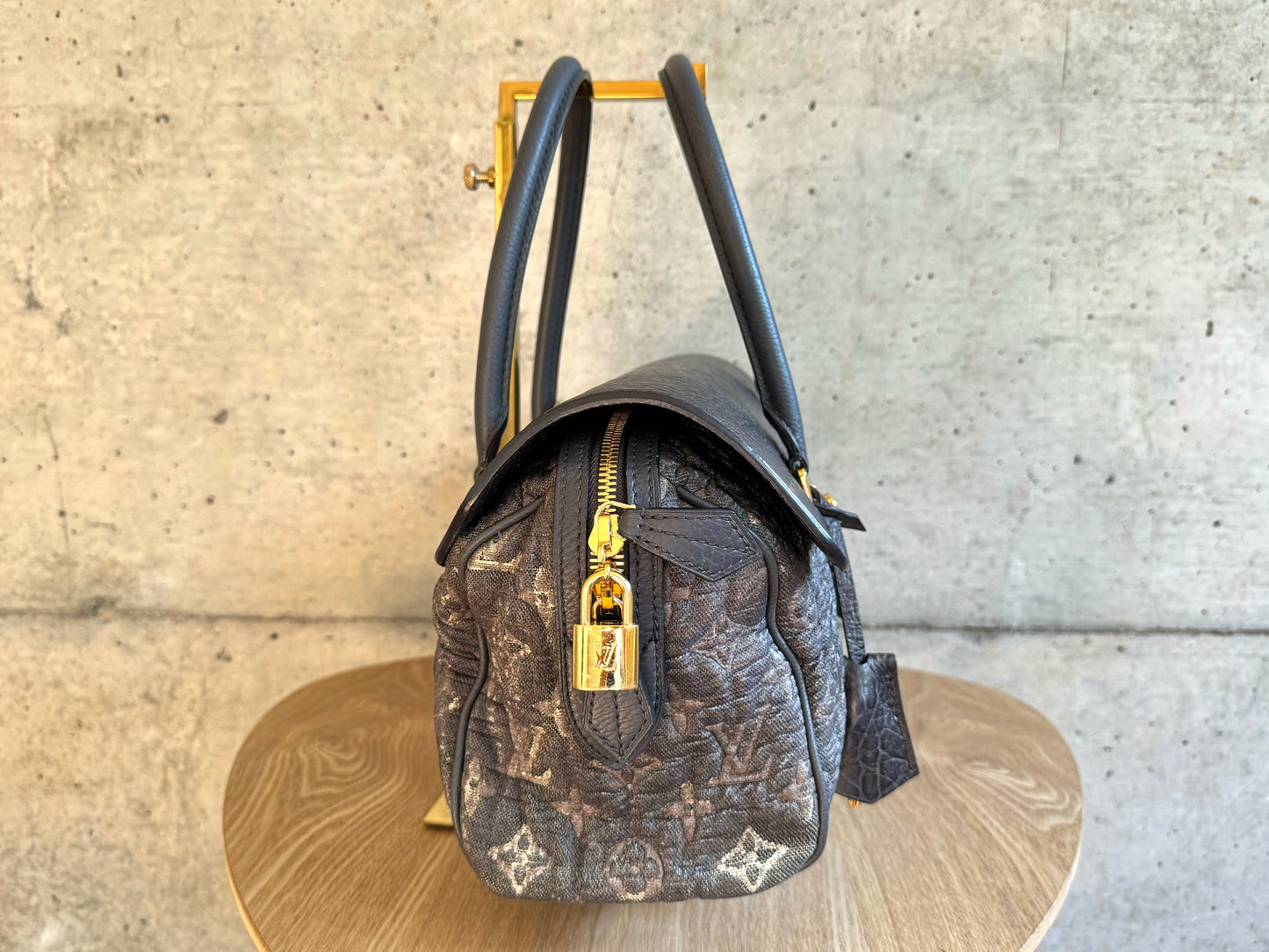LOUIS VUITTON Volupte Beaute Limited Edition