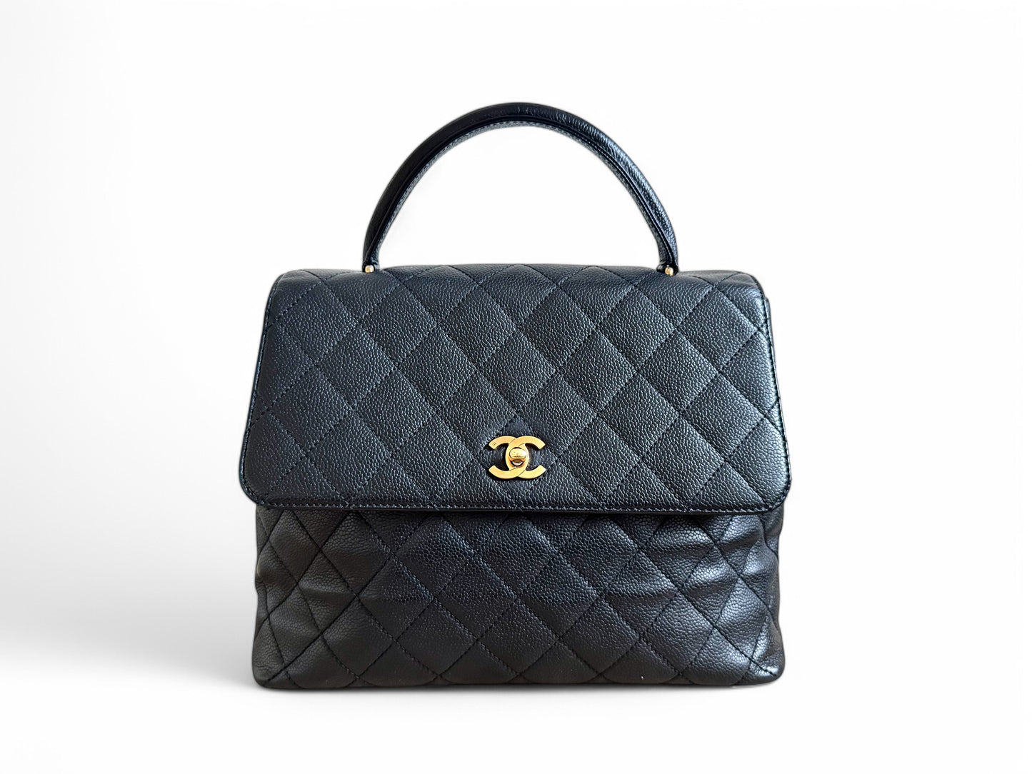 CHANEL Caviar Quilted Jumbo Kelly Flap