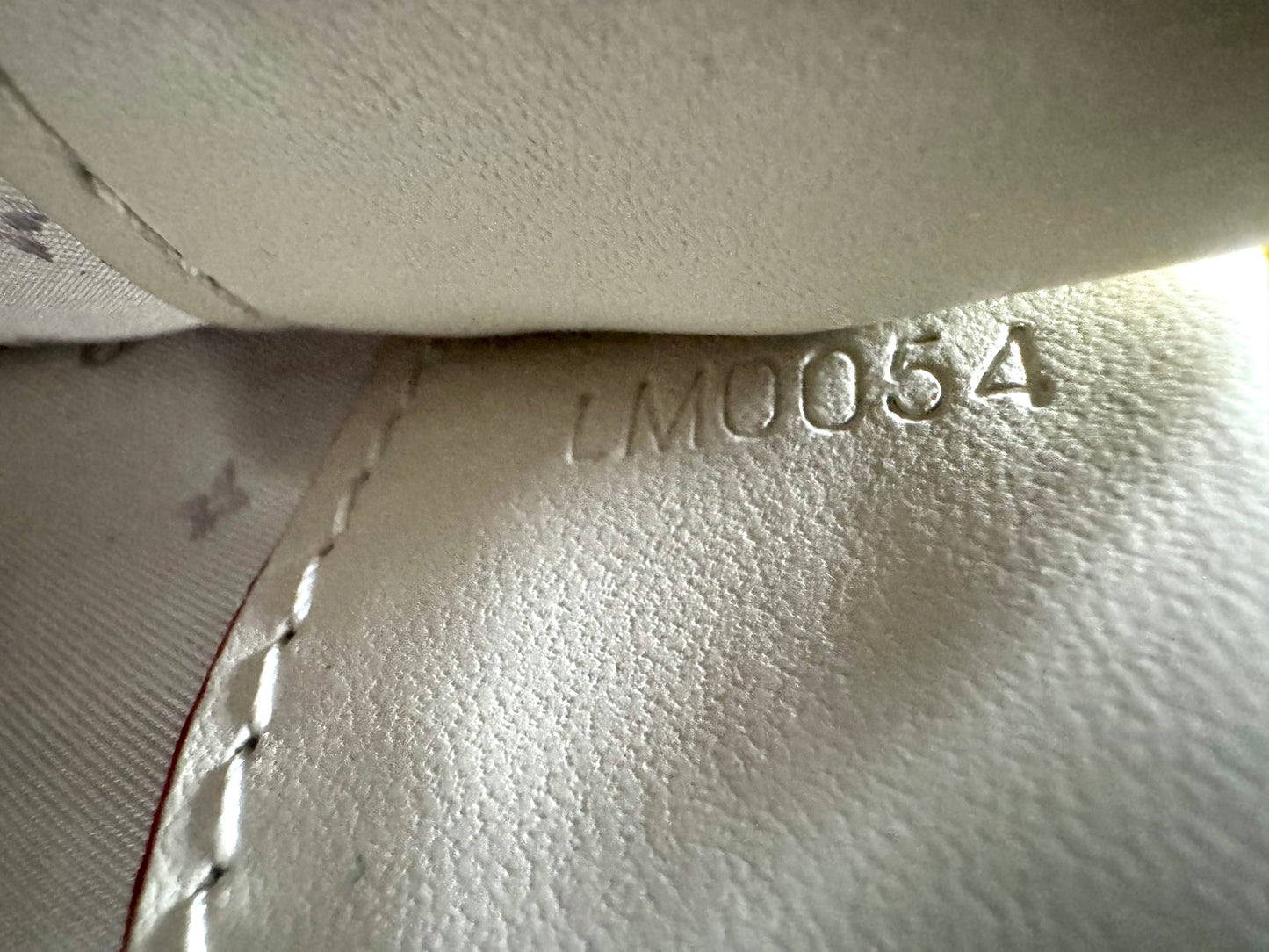 LOUIS VUITTON Suhali Le Talentueux