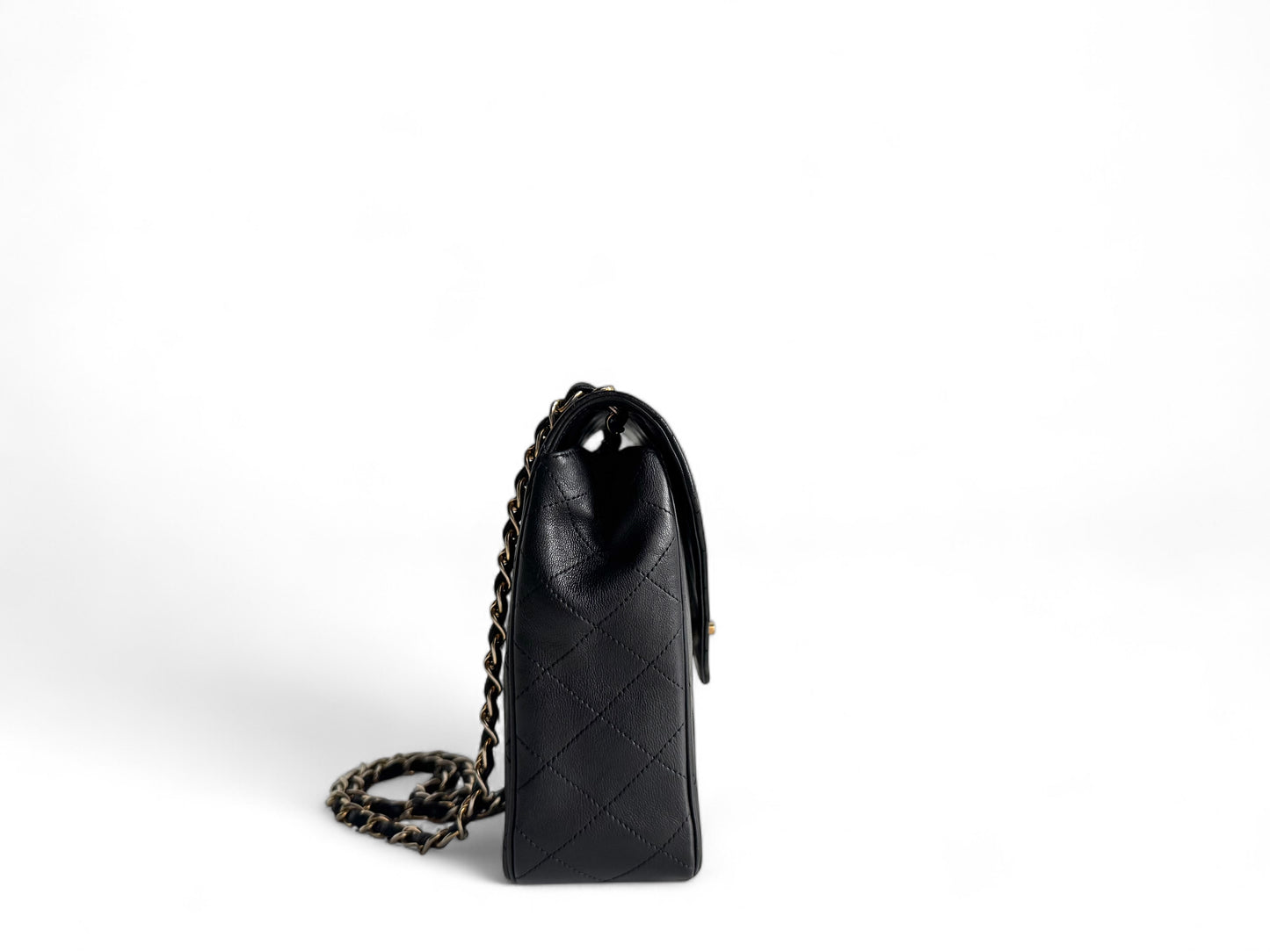 CHANEL Lambskin Diamond Stitch Envelope Single Flap