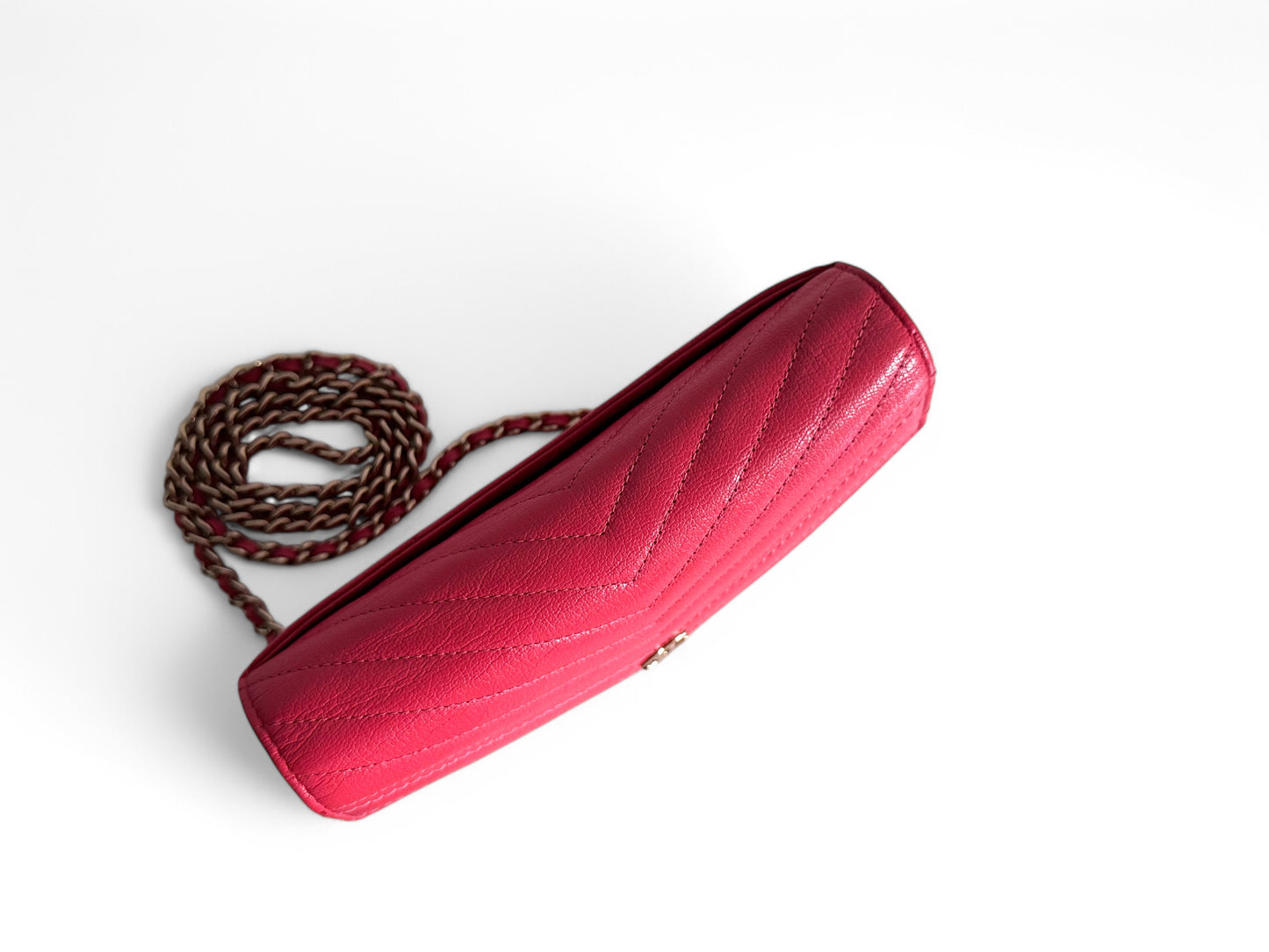 Chanel Chevron Statement Wallet On Chain