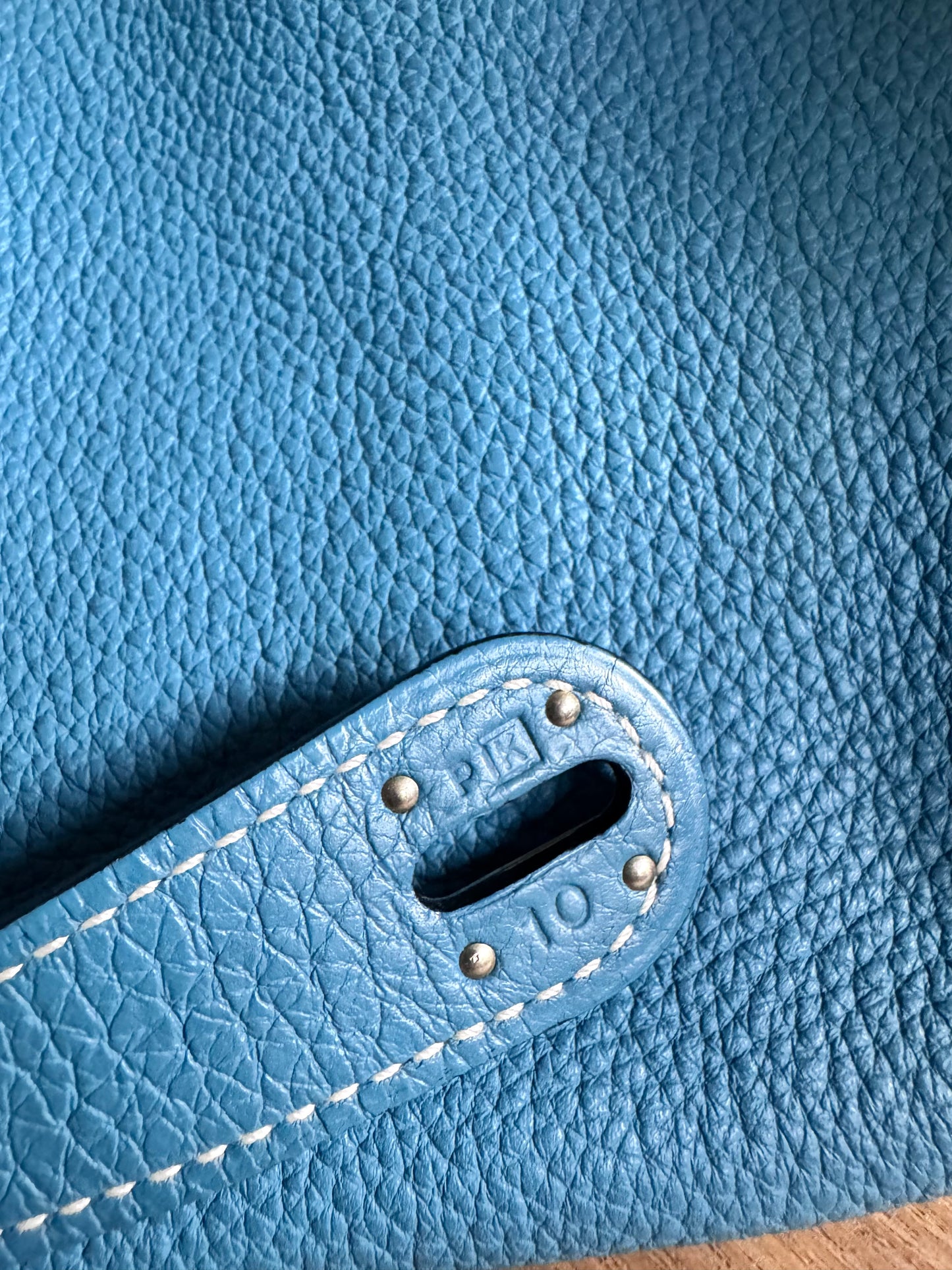 HERMES Taurillon Clemence Lindy 34