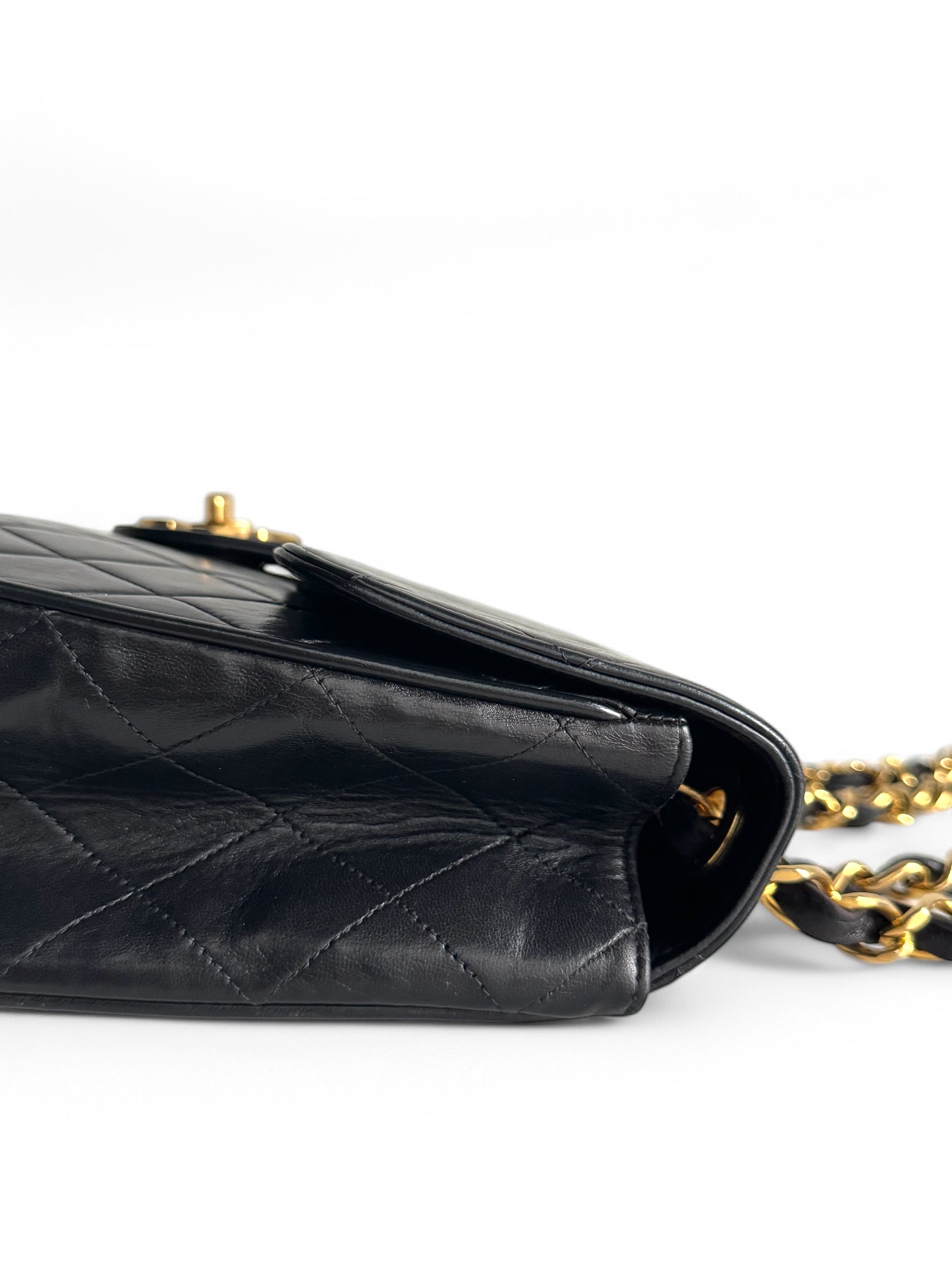 CHANEL Classic Maxi Lambskin Leather Flap Bag