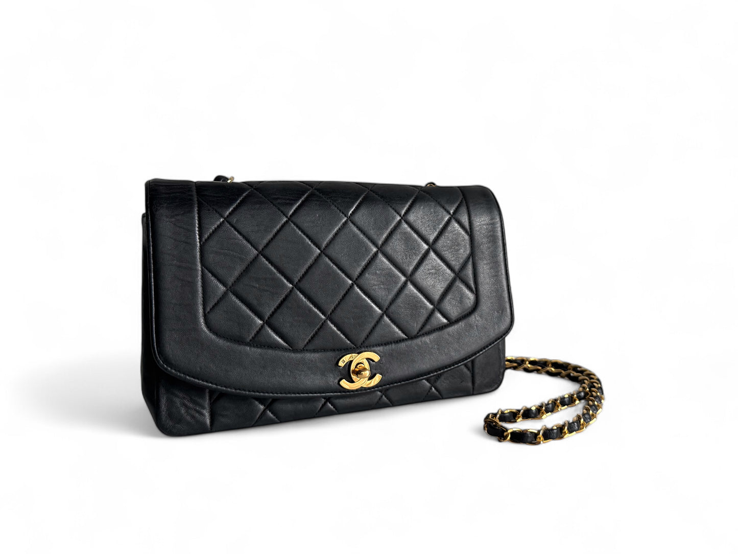 CHANEL Lambskin Diana Quilted Medium Single Flap