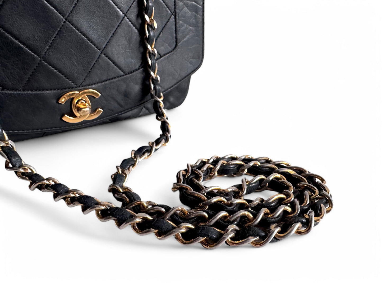 CHANEL Lambskin Diana Small Single Flap