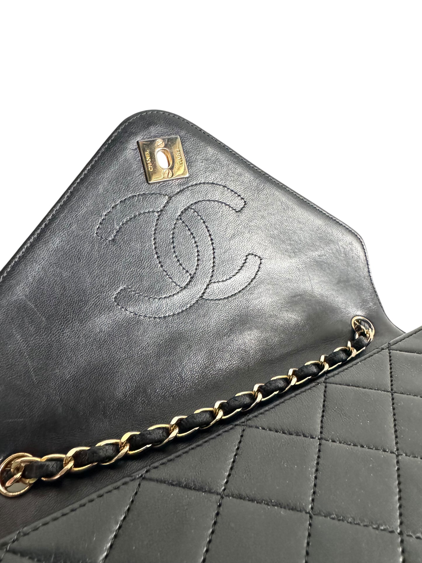 CHANEL Lambskin Diamond Stitch Envelope Single Flap