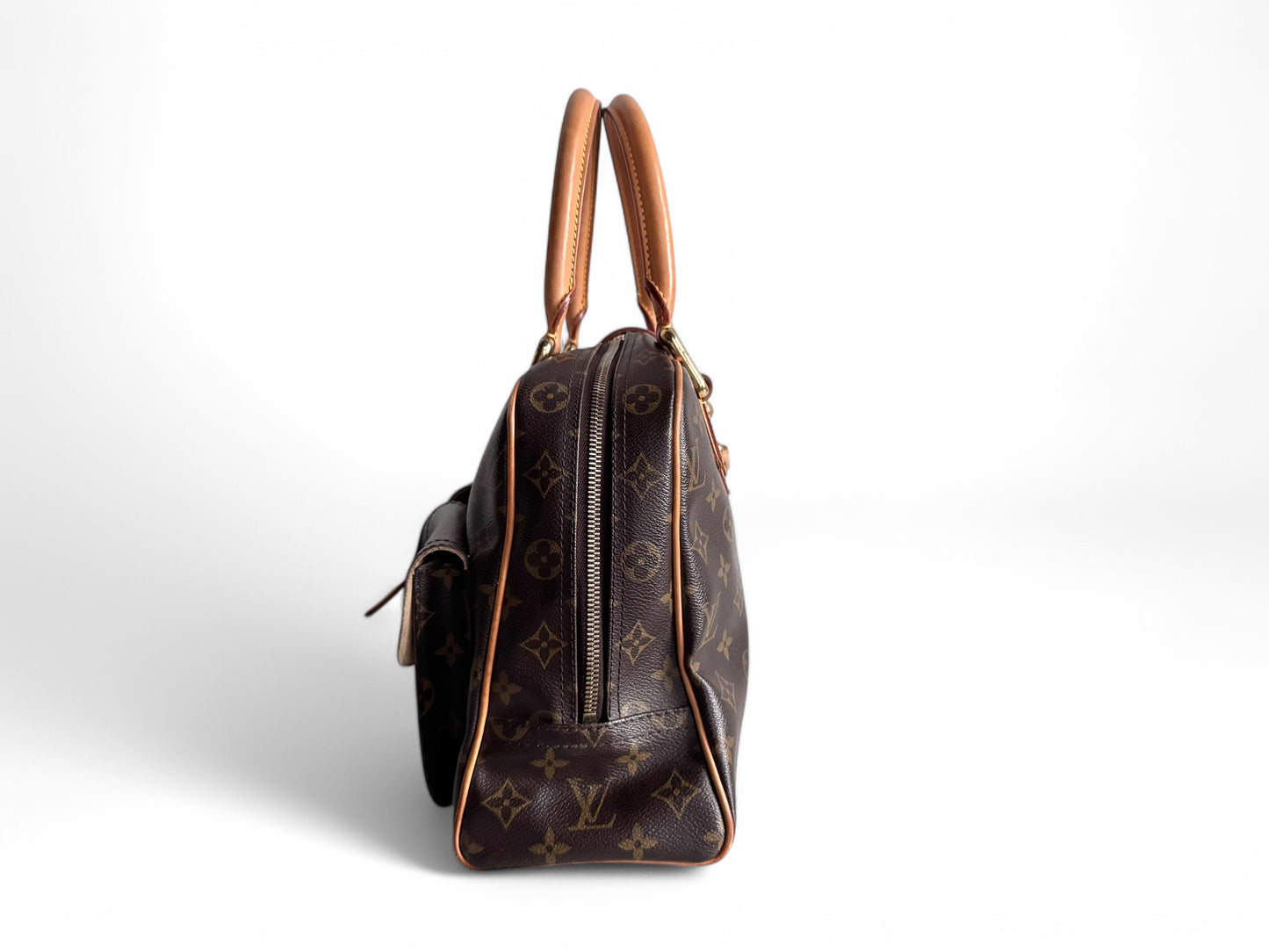 LOUIS VUITTON Monogram Manhattan GM
