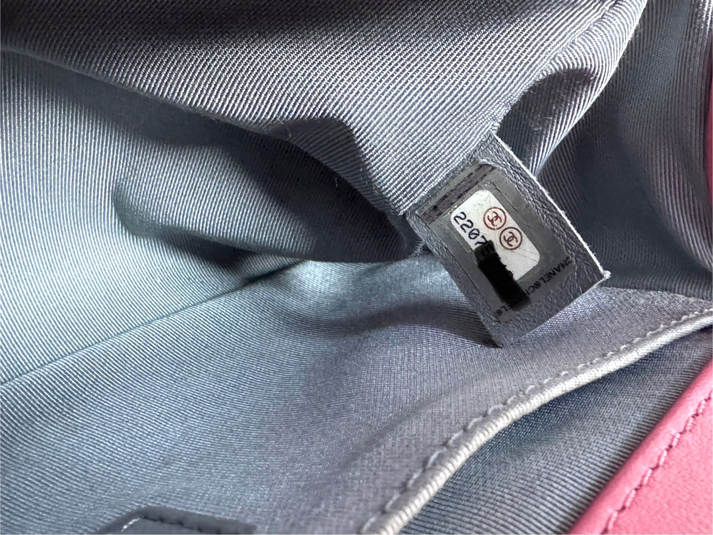 CHANEL Lambskin Chevron Quilted Medium Boy Flap