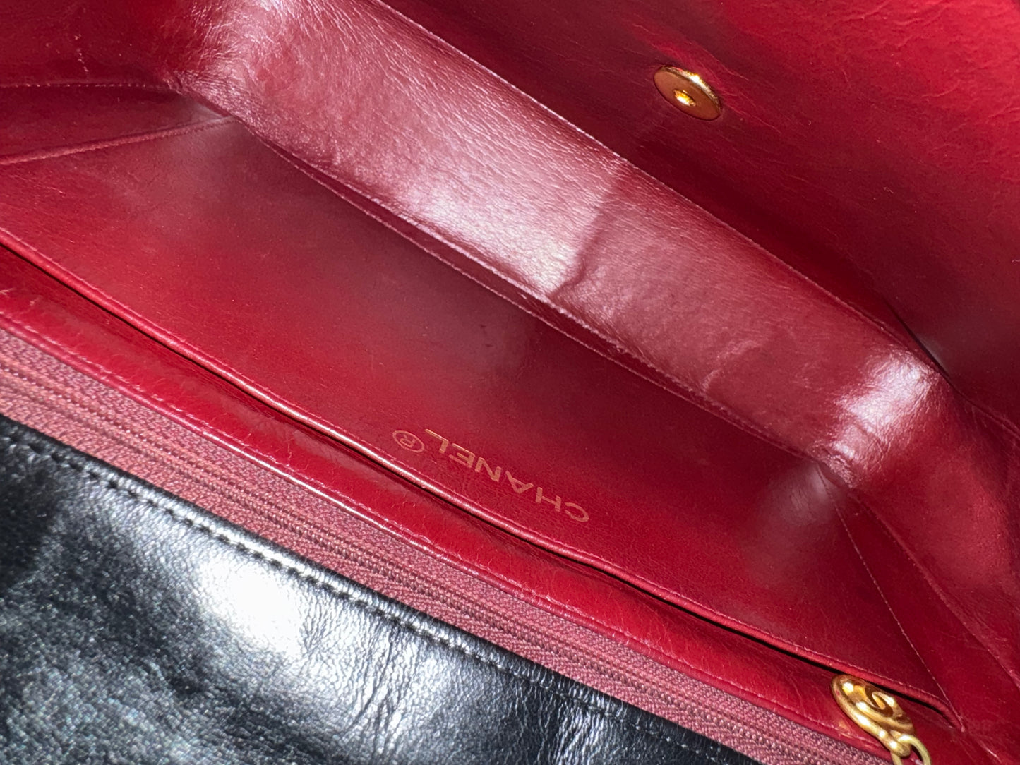 CHANEL Lambskin Quilted Medium Single Flap