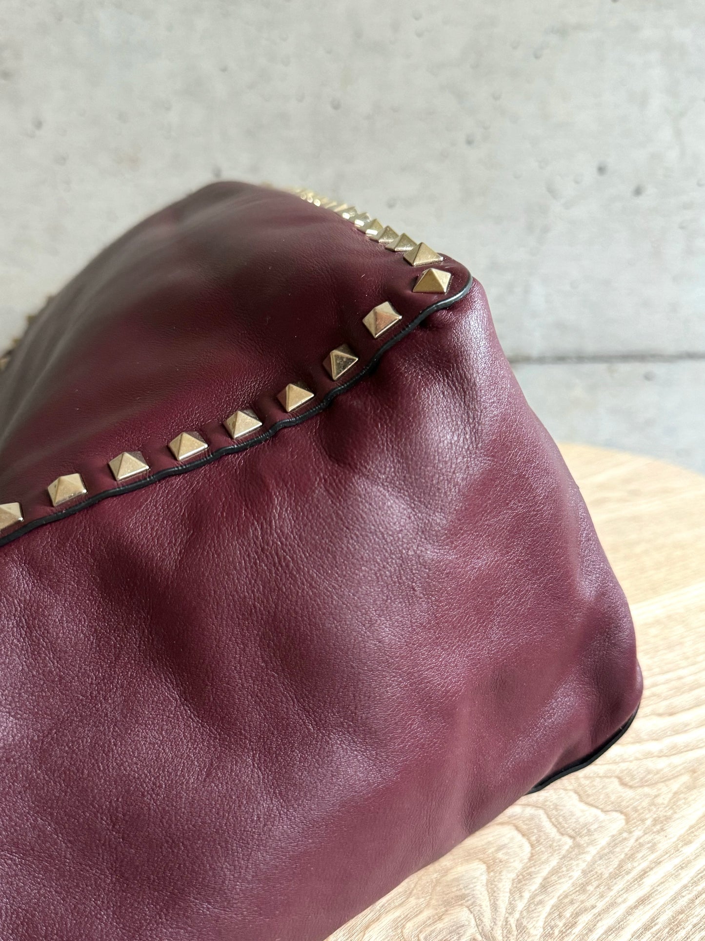 VALENTINO GARAVANI Vitello Medium Rockstud Tote