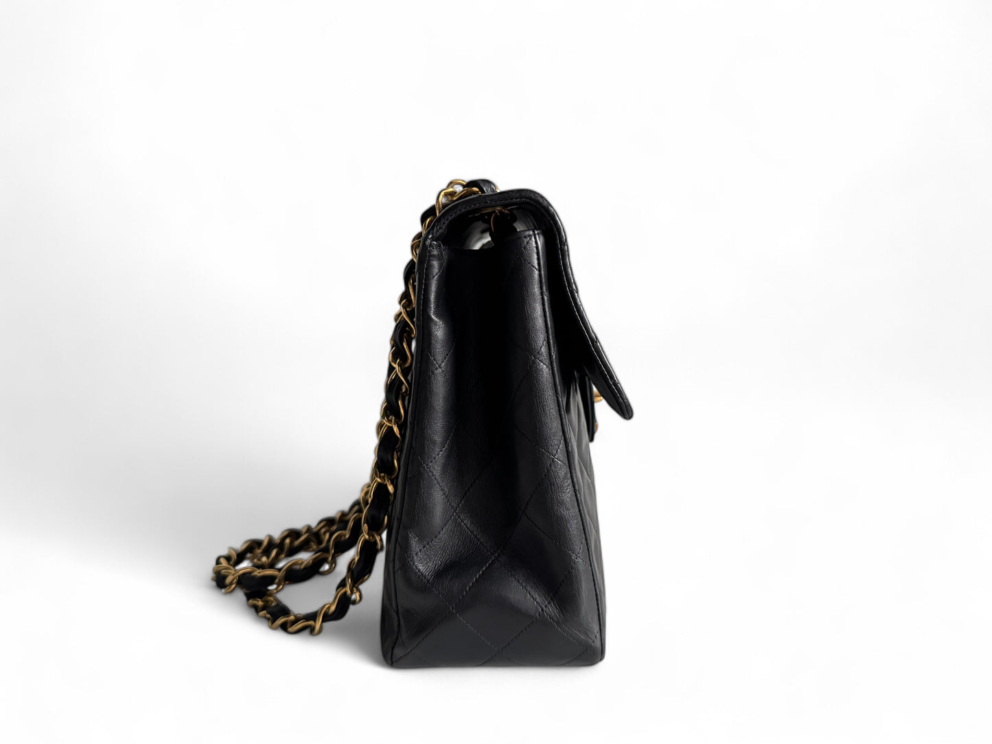 CHANEL Lambskin Quilted XL Jumbo Single Flap Bag