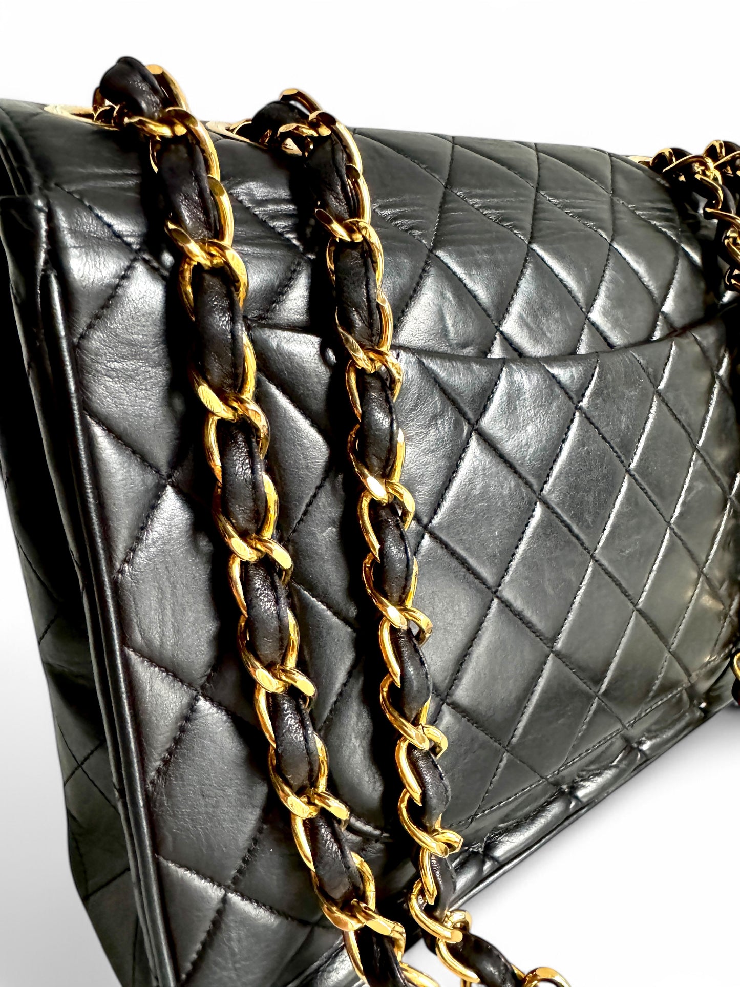 CHANEL Classic Maxi Lambskin Leather Flap Bag