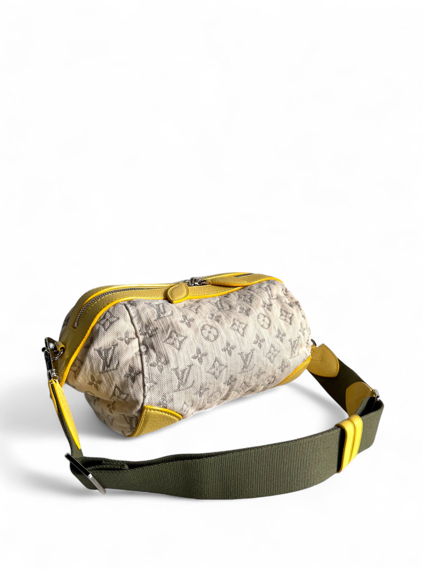 LOUIS VUITTON Monogram Denim Pochette Round Bag