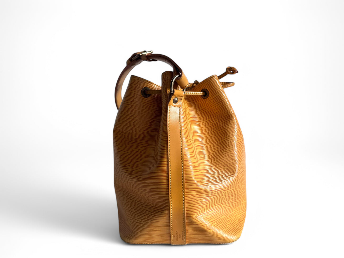 LOUIS VUITTON Epi Petit Noe