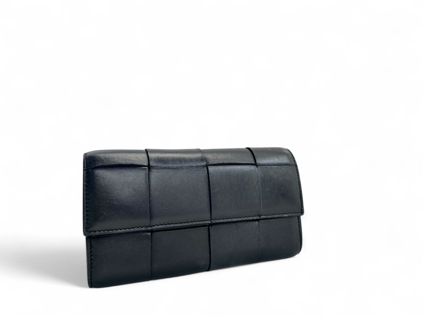 BOTTEGA VENETA Lambskin Maxi Intrecciato Padded Large Flap Wallet