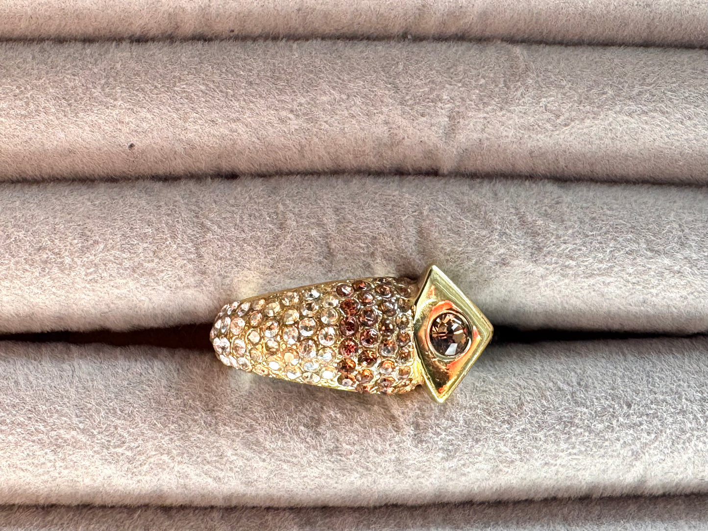 LOUIS VUITTON Crystals Trunkies Ring
