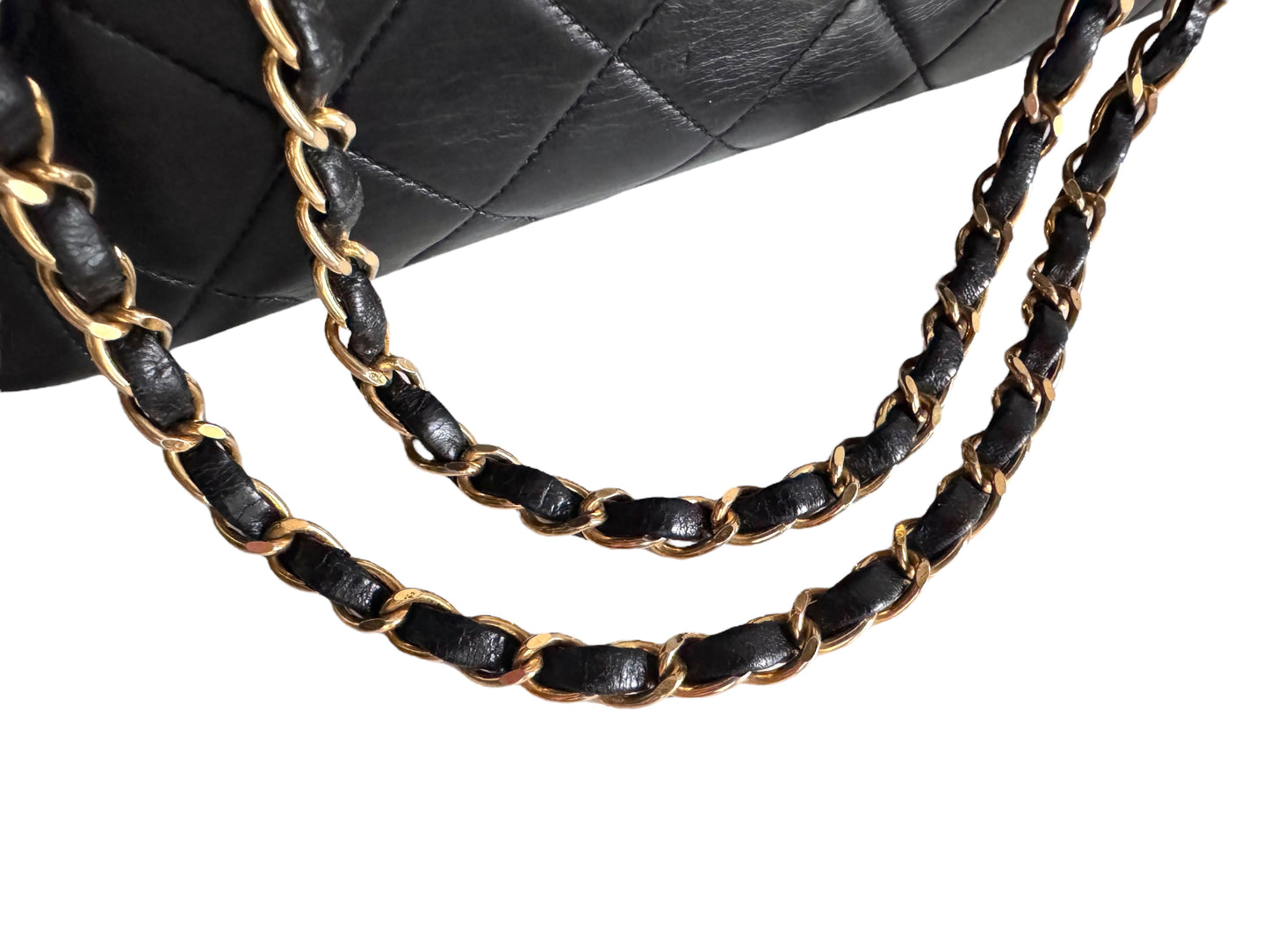 CHANEL Lambskin Quilted Medium Single Flap