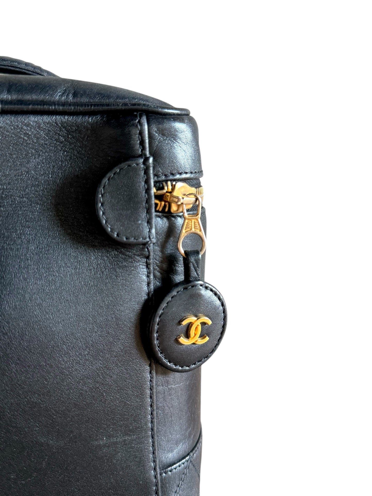 CHANEL Lambskin Vanity Cosmetic Bag
