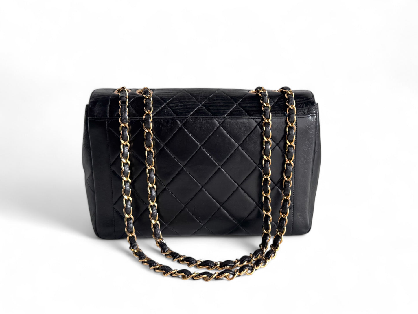 CHANEL Lambskin Quilted Medium Single Flap