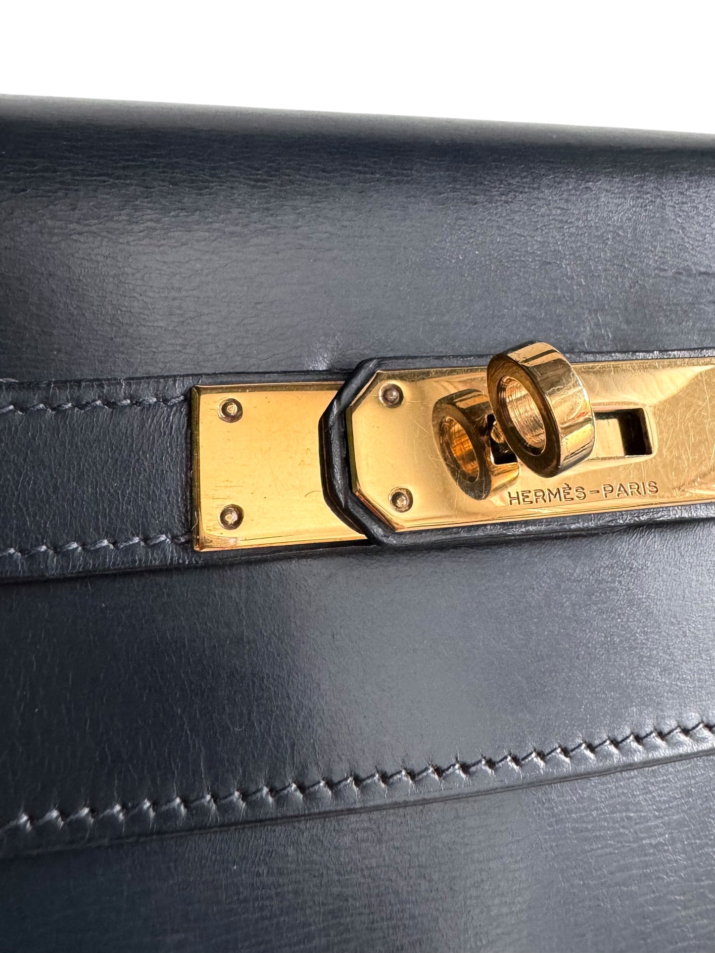 HERMÈS Box Kelly 32