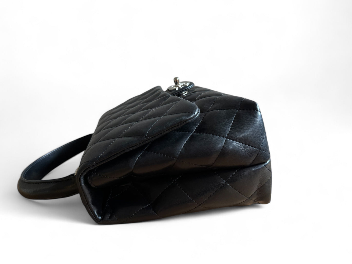 CHANEL Lambskin Quilted Medium Kelly Flap Bag