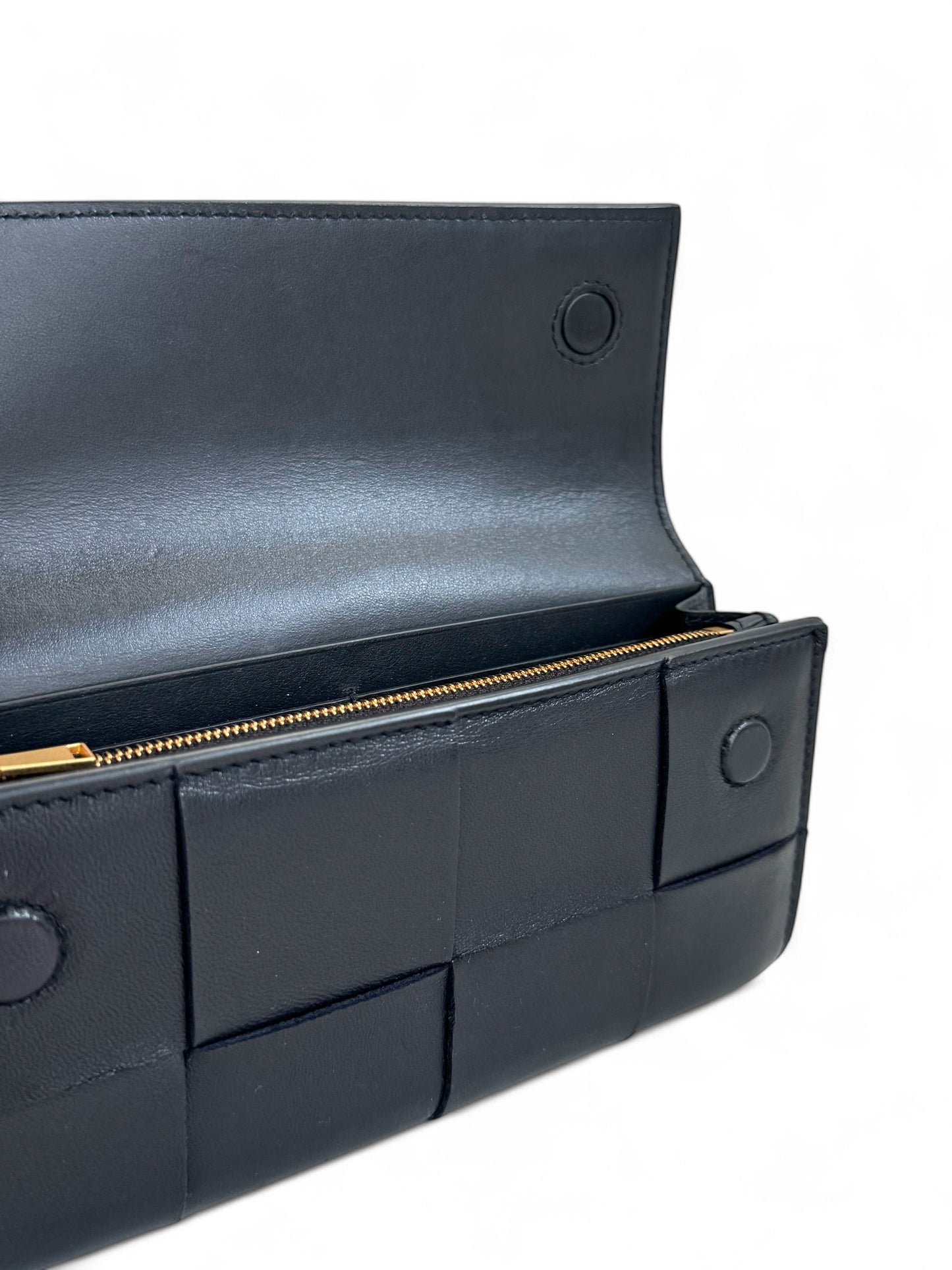 BOTTEGA VENETA Lambskin Maxi Intrecciato Padded Large Flap Wallet