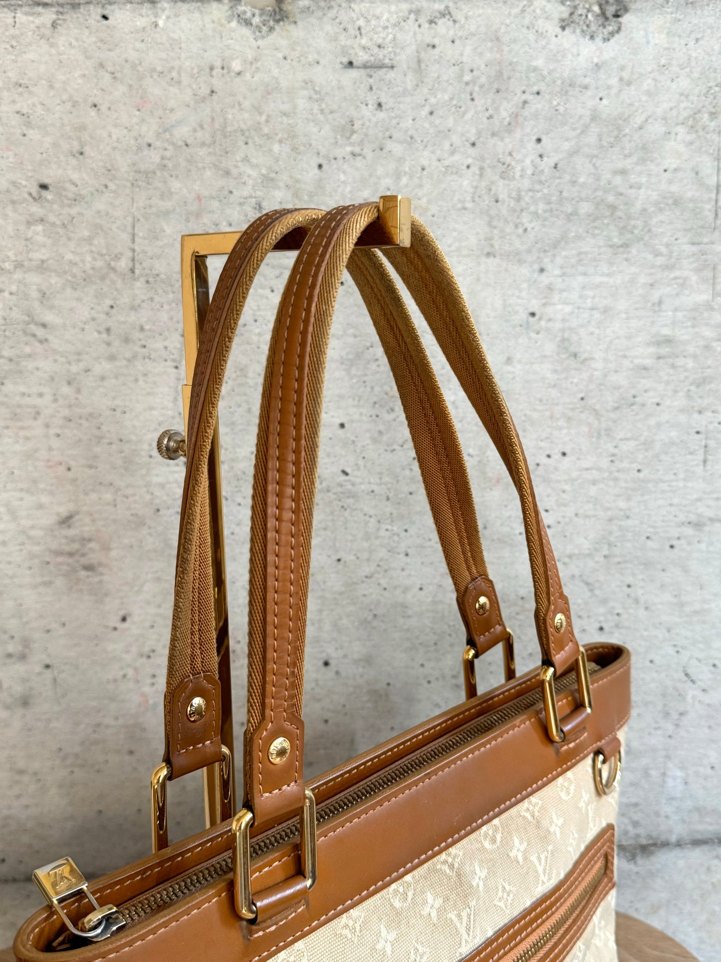 LOUIS VUITTON Mini Monogram LUCILLE PM