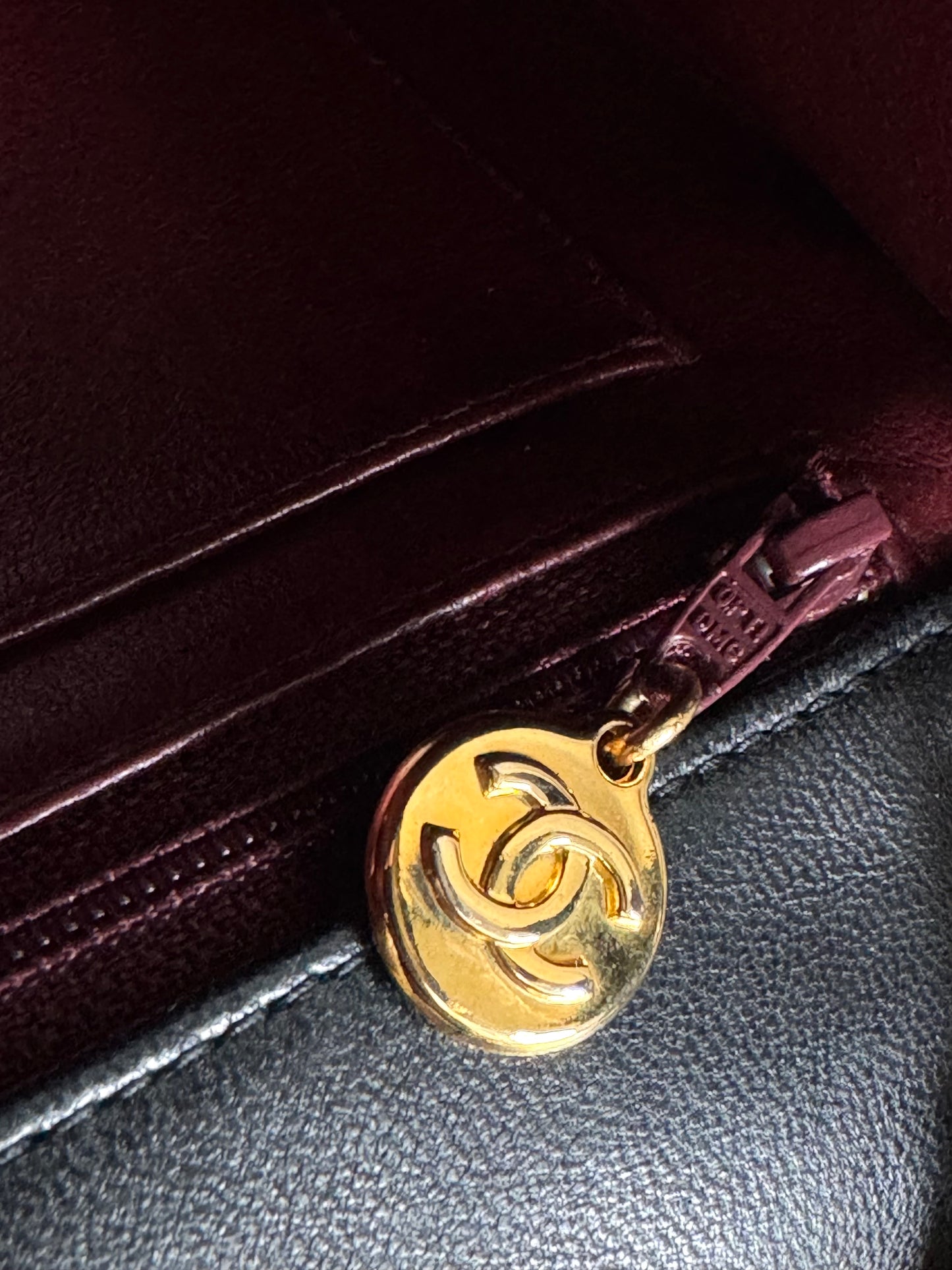 CHANEL Lambskin Diana Quilted Medium Single Flap