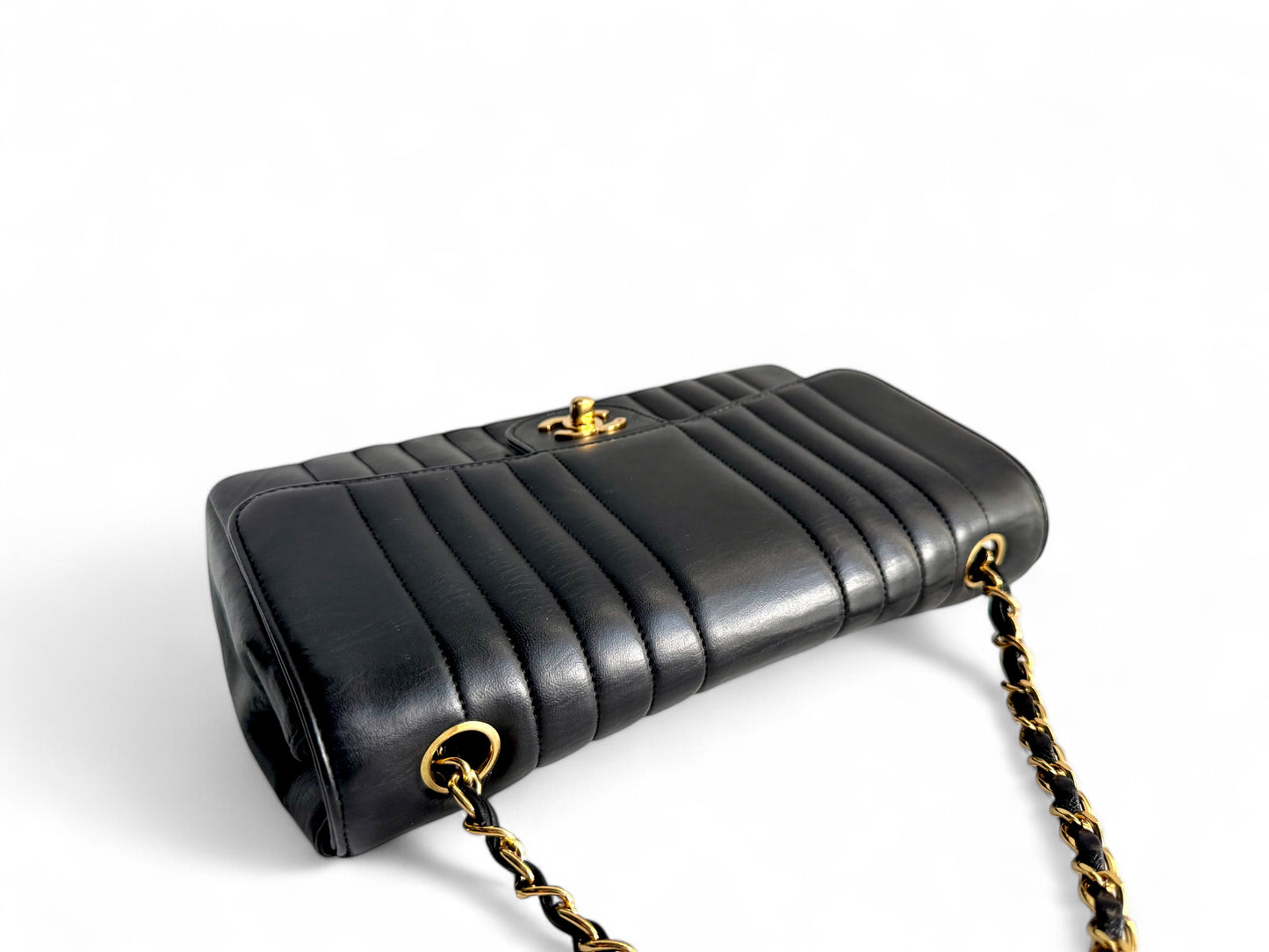 CHANEL Black Vertical Quilt Lambskin Leather Classic Medium Single Flap Bag