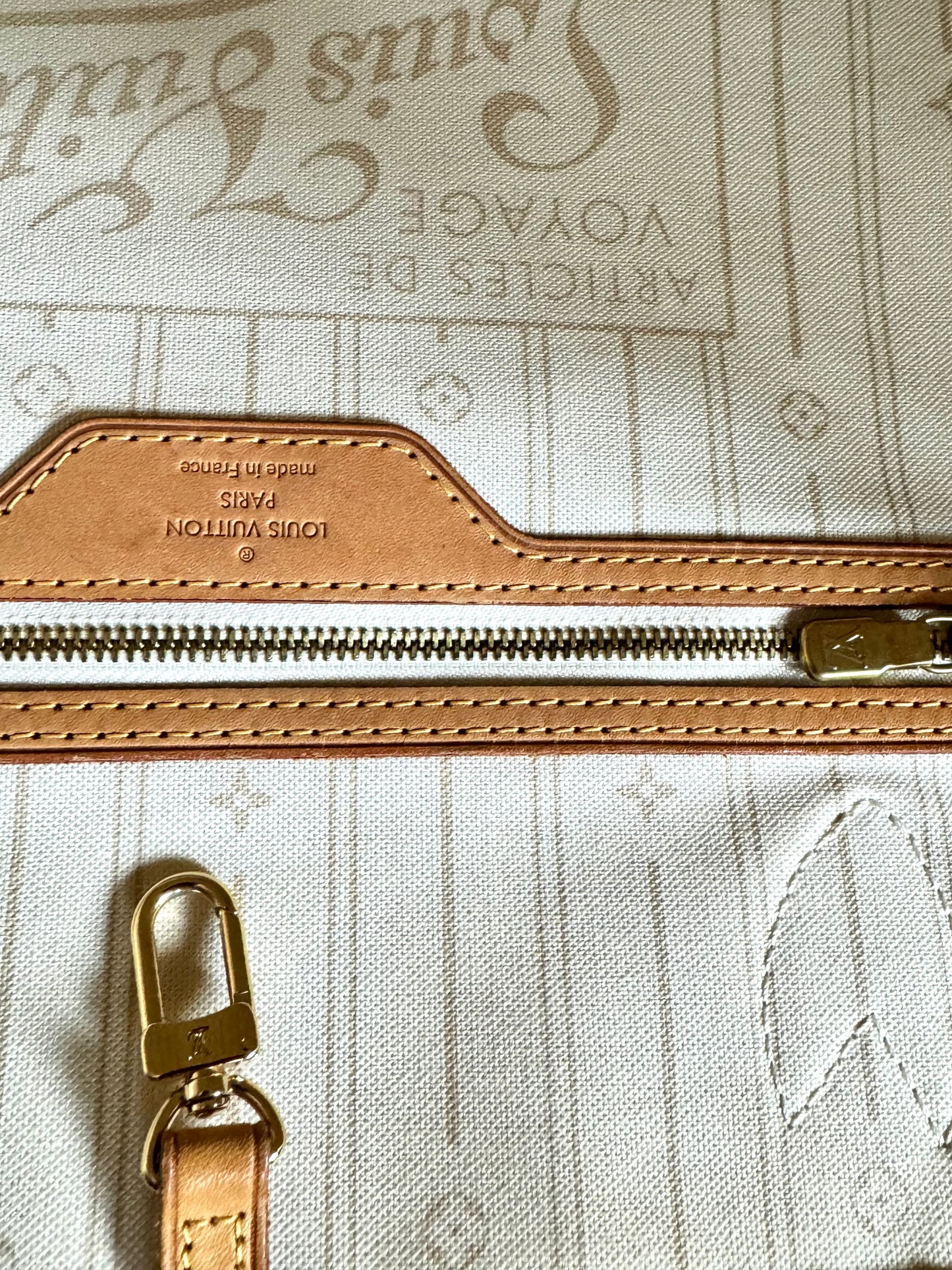 LOUIS VUITTON Damier Azur Neverfull GM