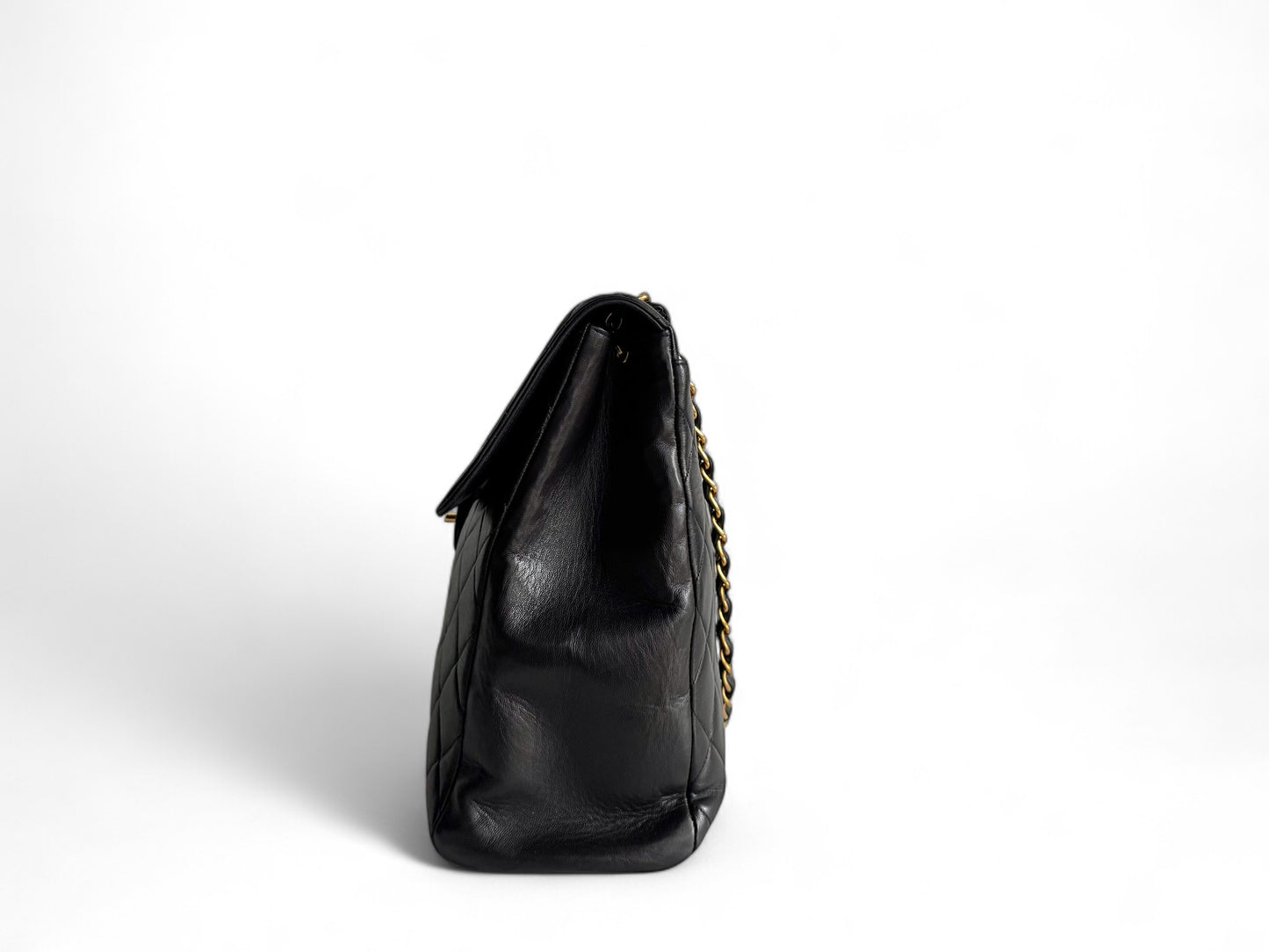 CHANEL Matelasse Lambskin Single Flap Bag