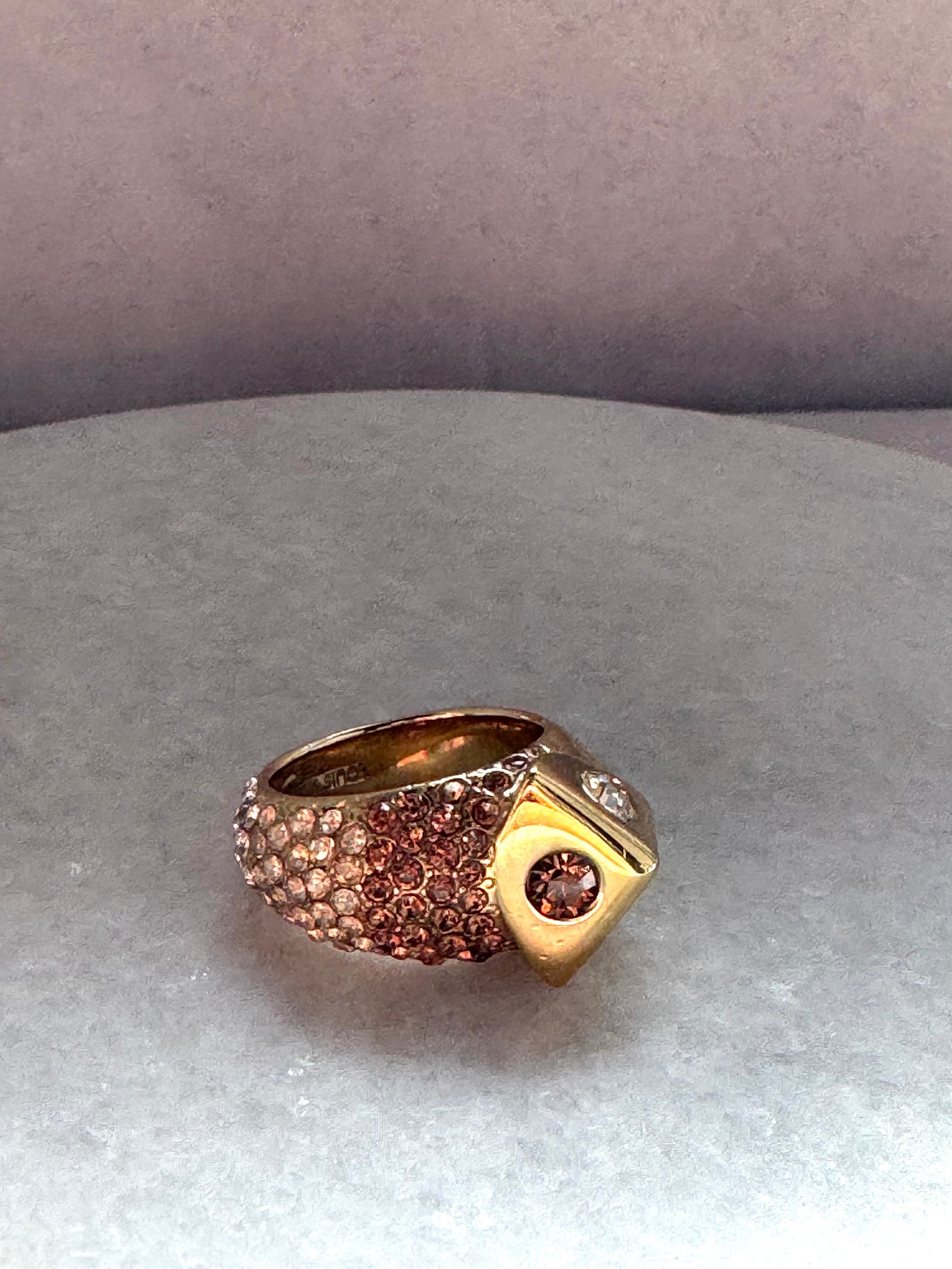 LOUIS VUITTON Crystals Trunkies Ring