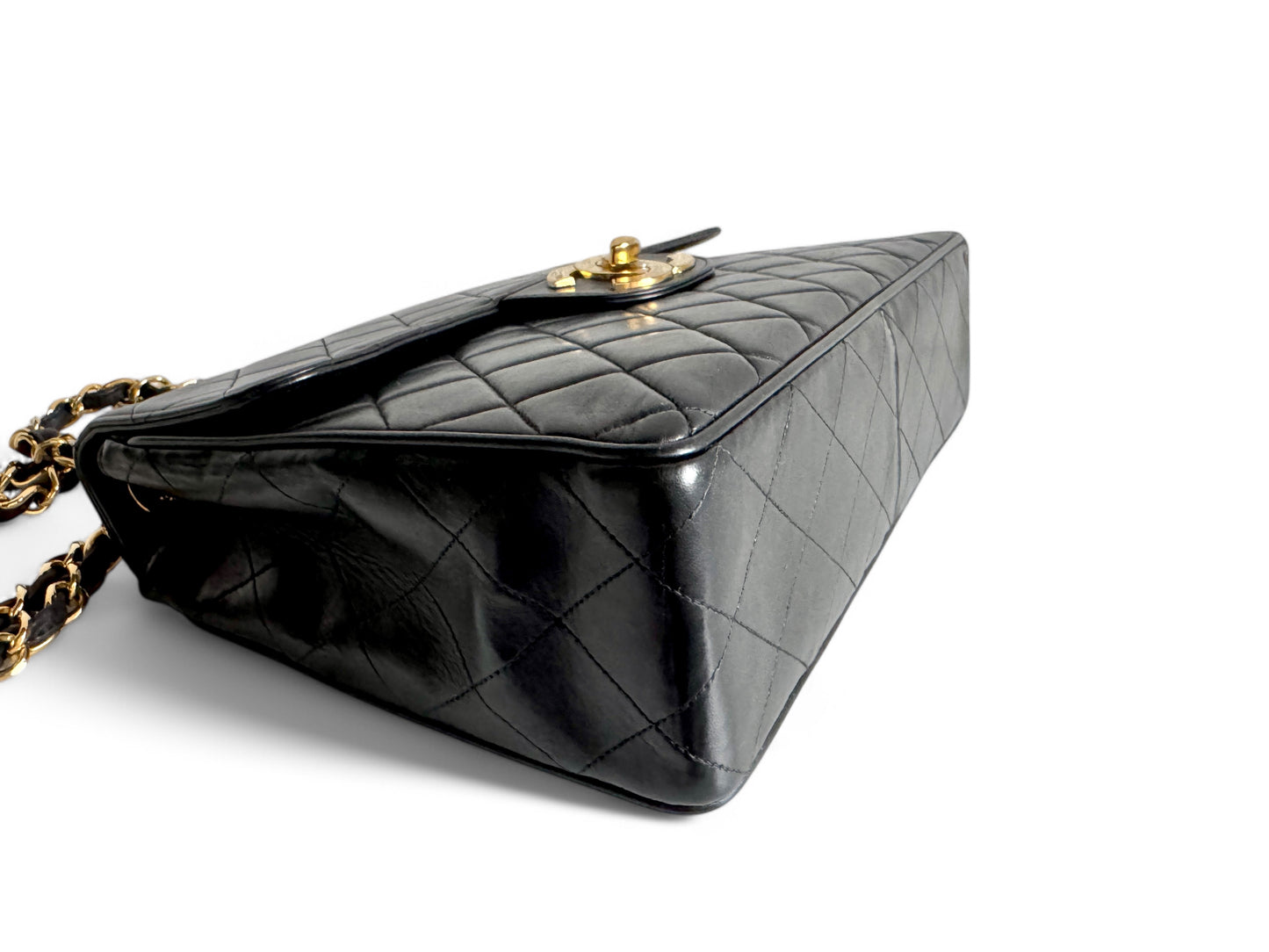 CHANEL Classic Maxi Lambskin Leather Flap Bag