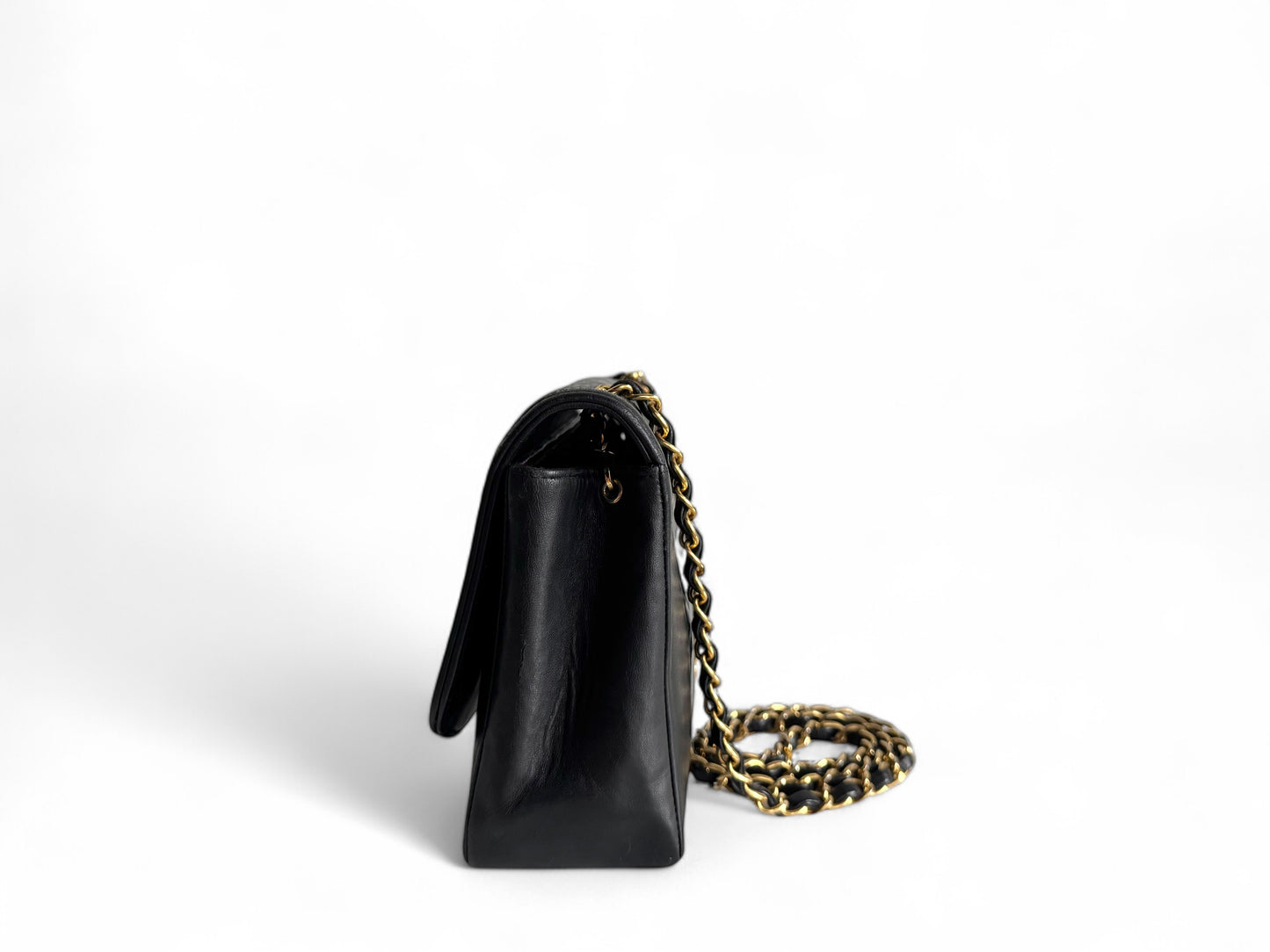 CHANEL Lambskin Diana Quilted Medium Single Flap