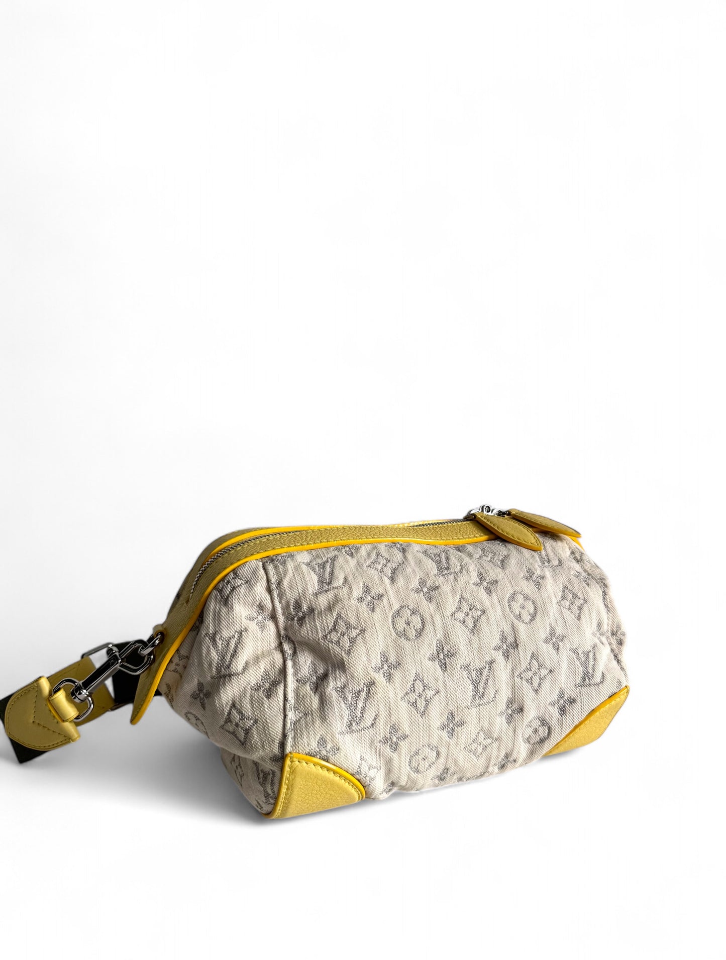 LOUIS VUITTON Monogram Denim Pochette Round Bag