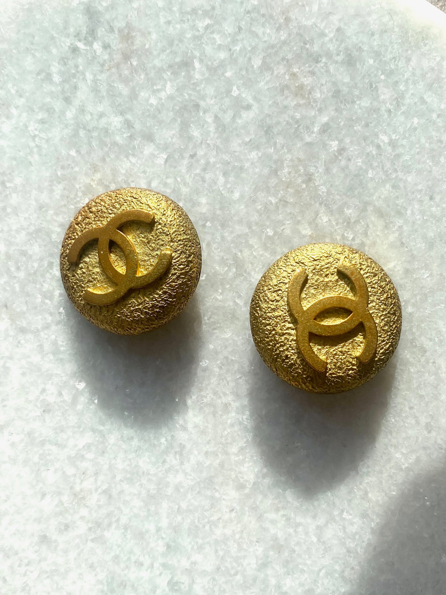 CHANEL Vintage CC Clip-On Earrings