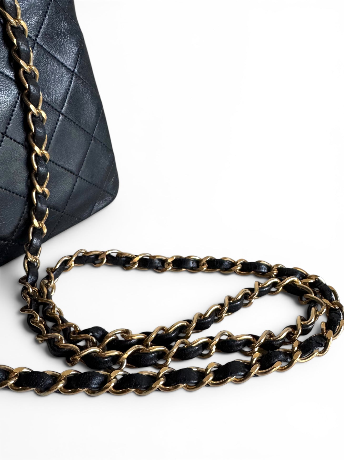 CHANEL Lambskin Quilted Small Single Flap