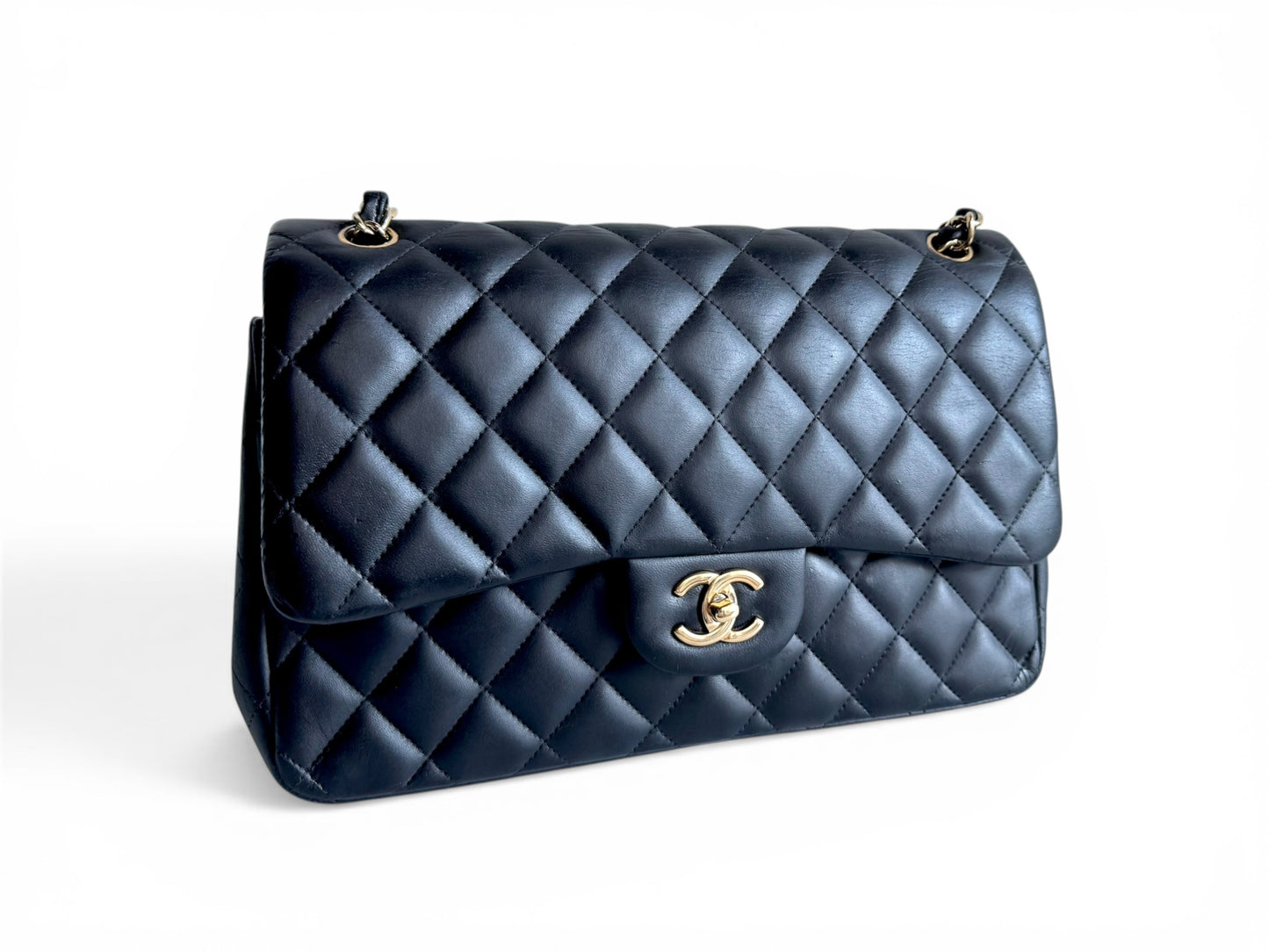 CHANEL Lambskin Quilted Jumbo Double Flap