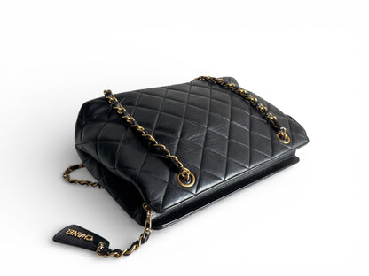 CHANEL Lambskin Quilted Shoulder Bag