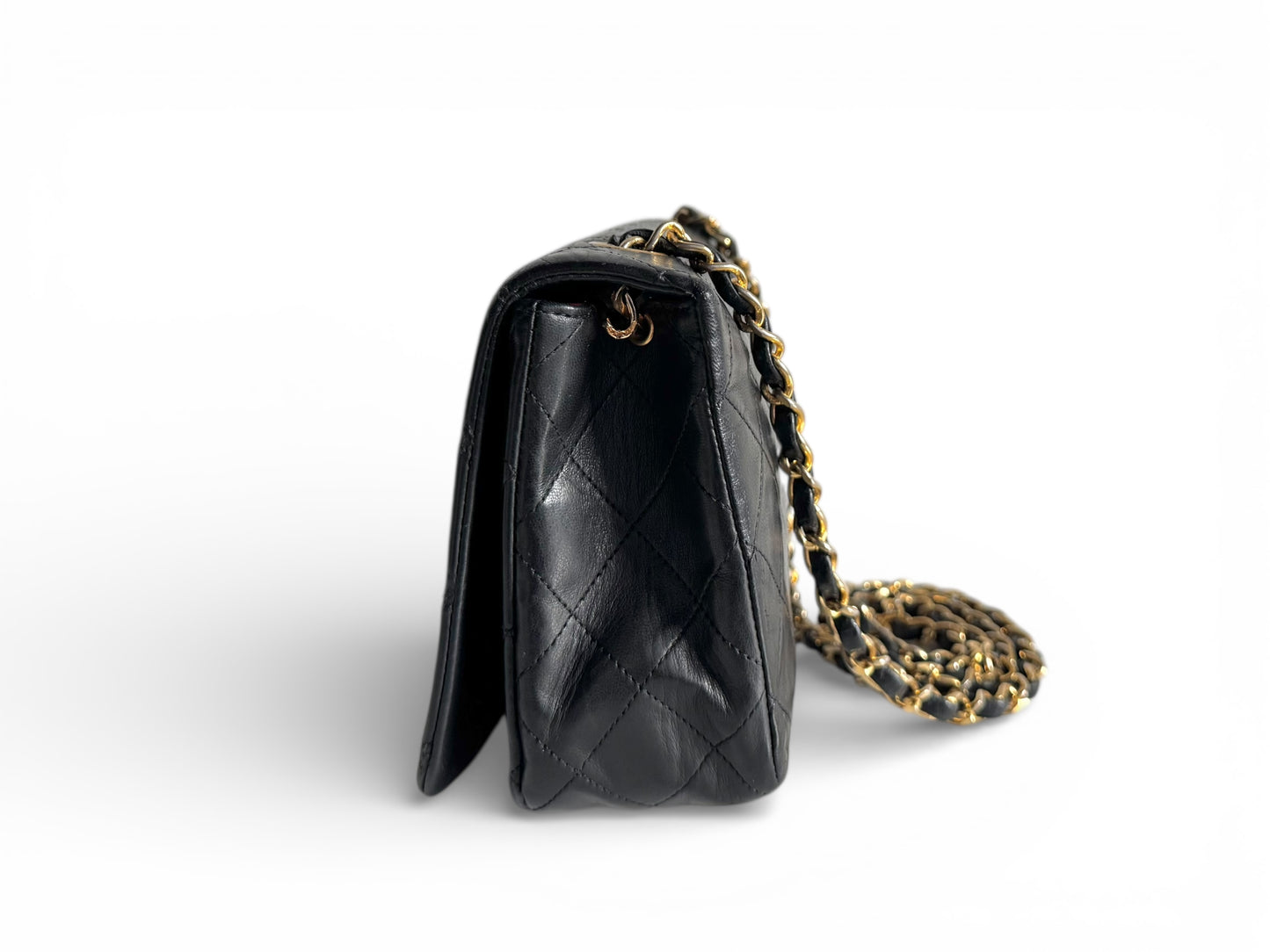 CHANEL Lambskin Vintage Single Flap Bag